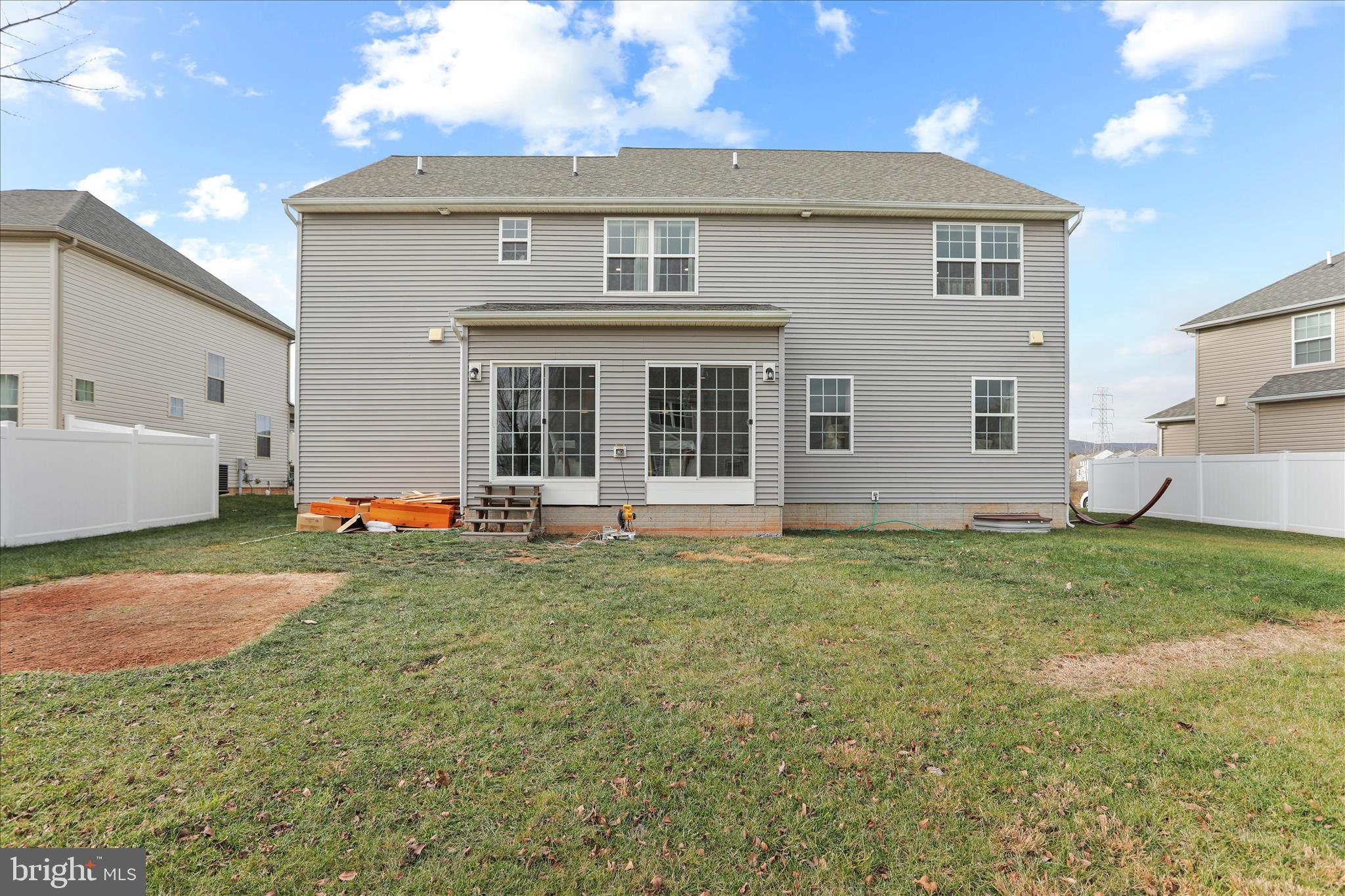 ROCKY SPRINGS RESERVE - Residential