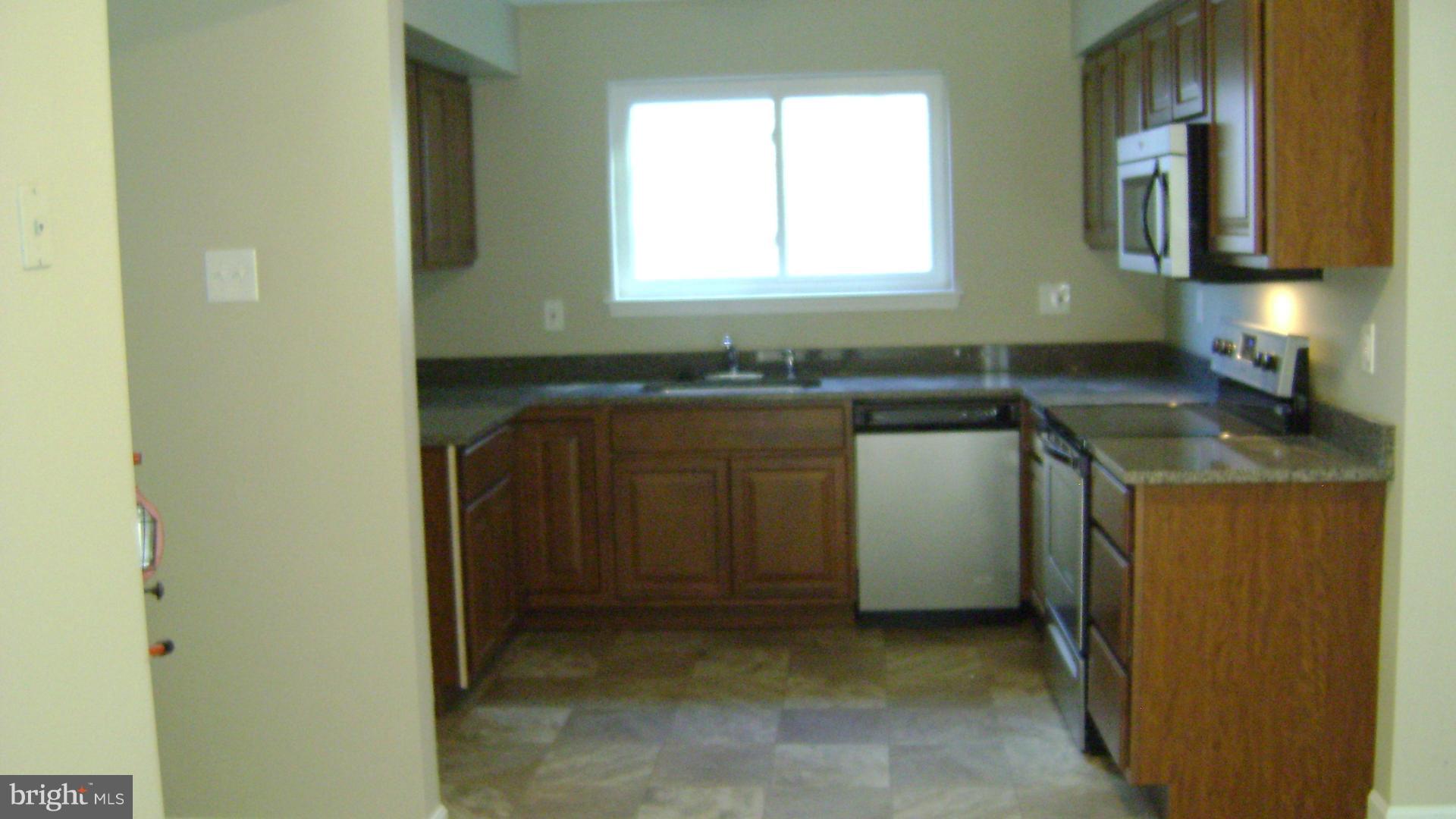 WILLOUGHBY WOODS - Residential