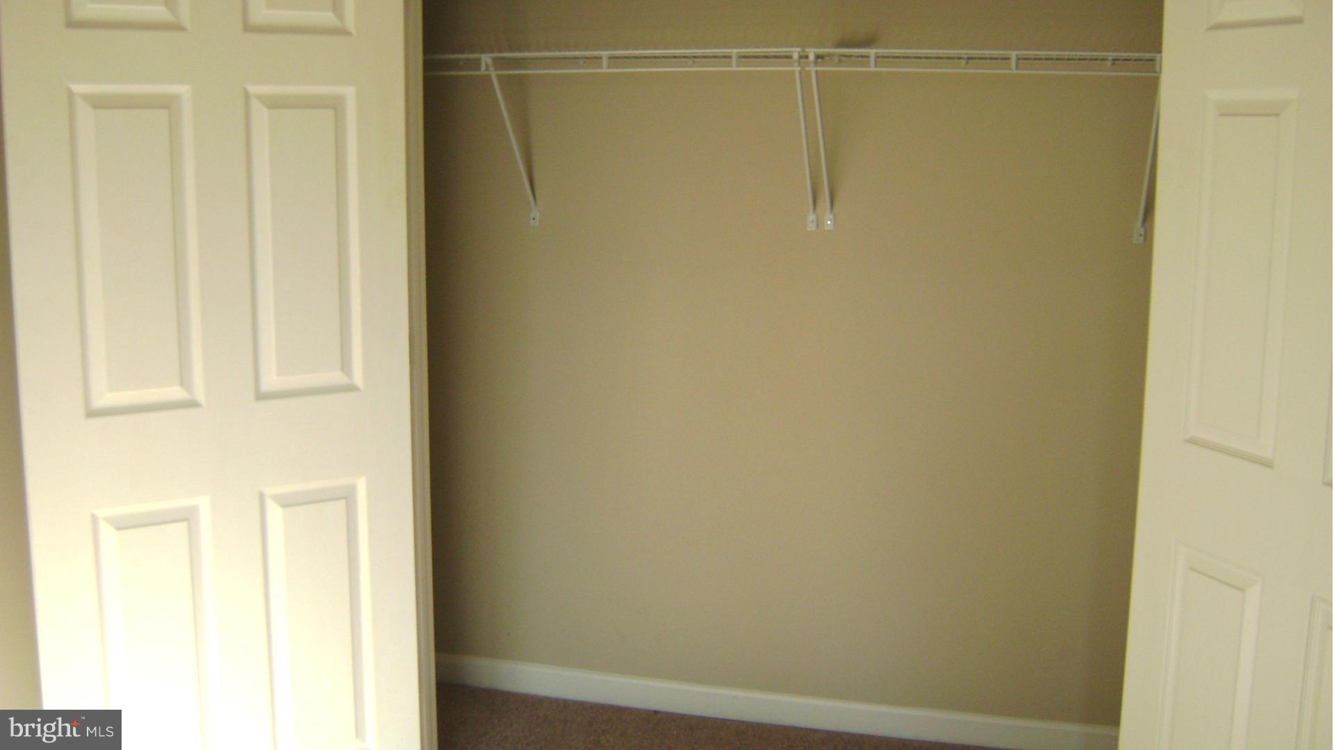 WILLOUGHBY WOODS - Residential