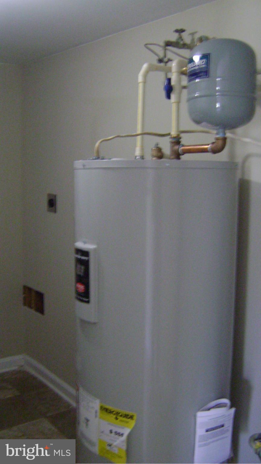 WILLOUGHBY WOODS - Residential