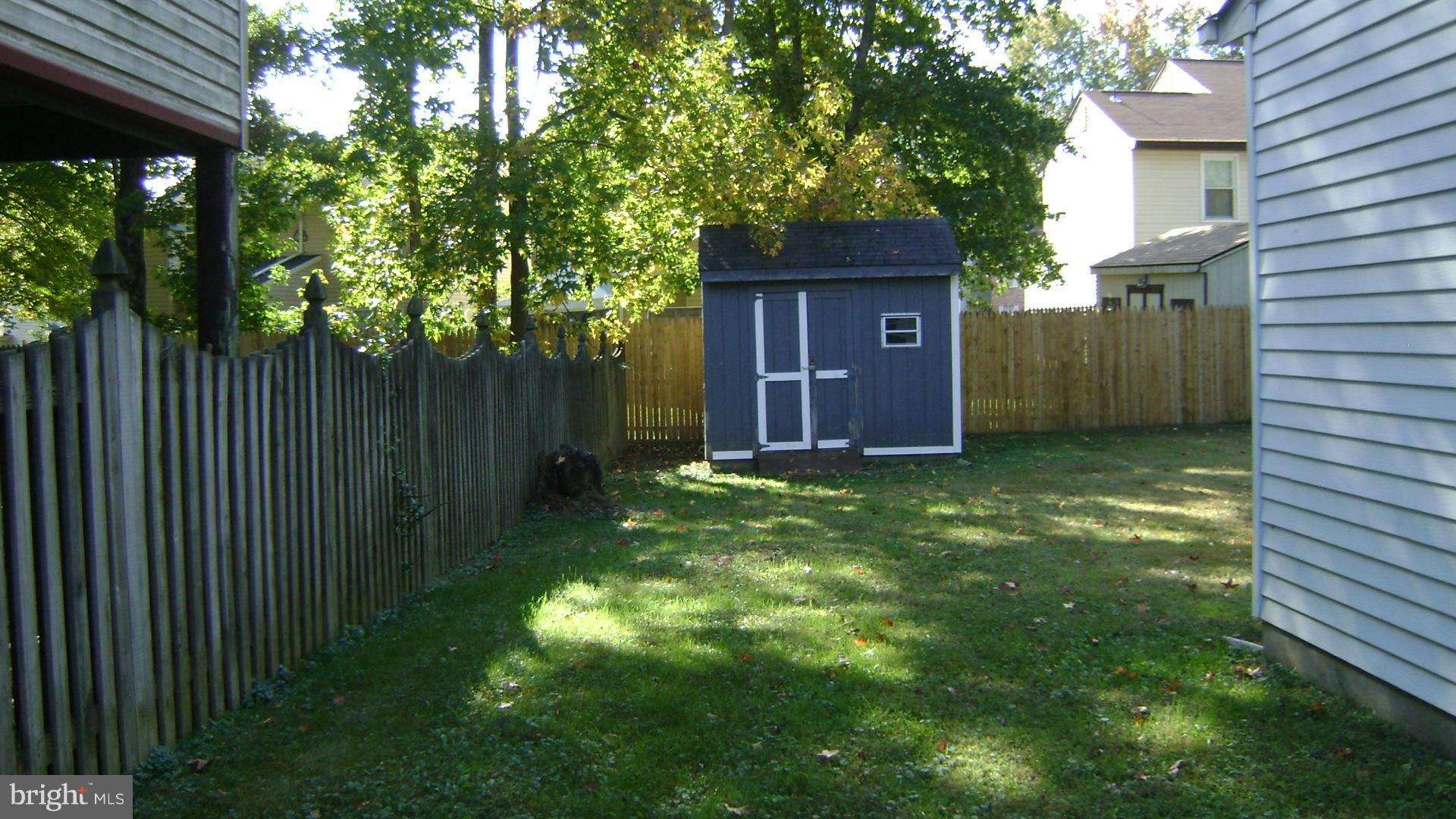 WILLOUGHBY WOODS - Residential