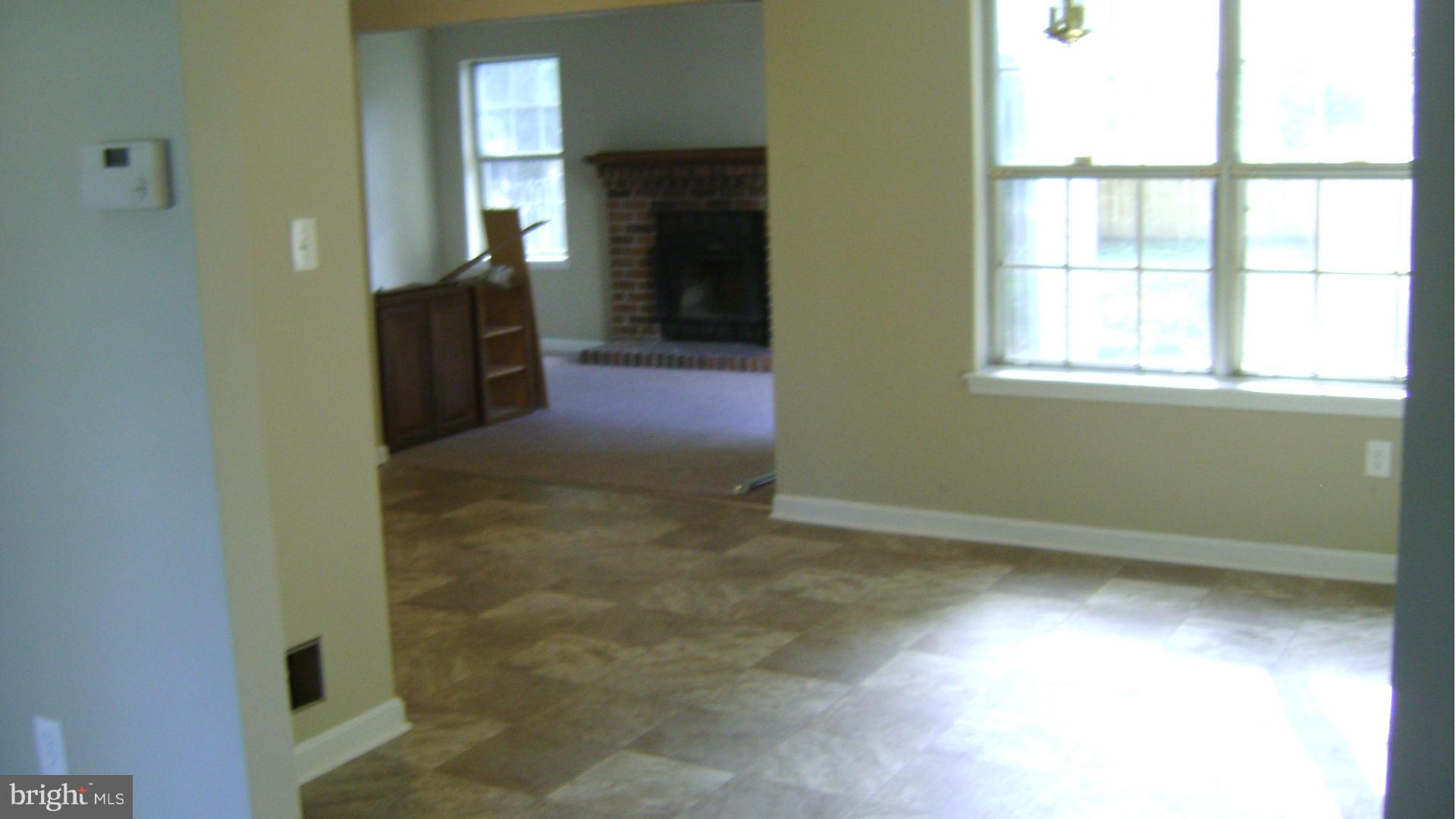 WILLOUGHBY WOODS - Residential