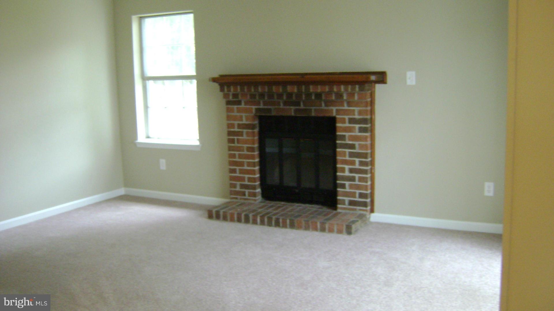 WILLOUGHBY WOODS - Residential