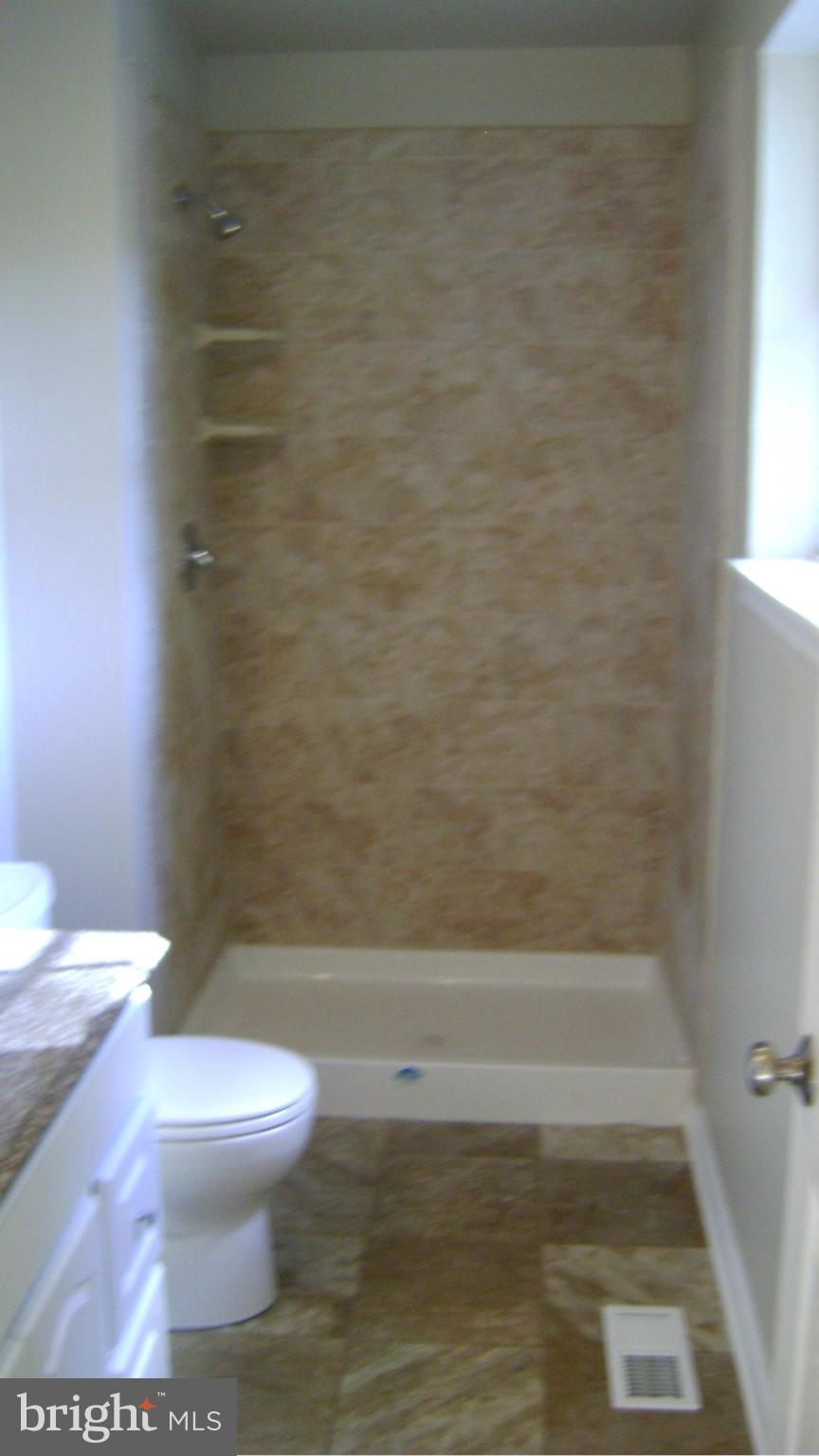 WILLOUGHBY WOODS - Residential