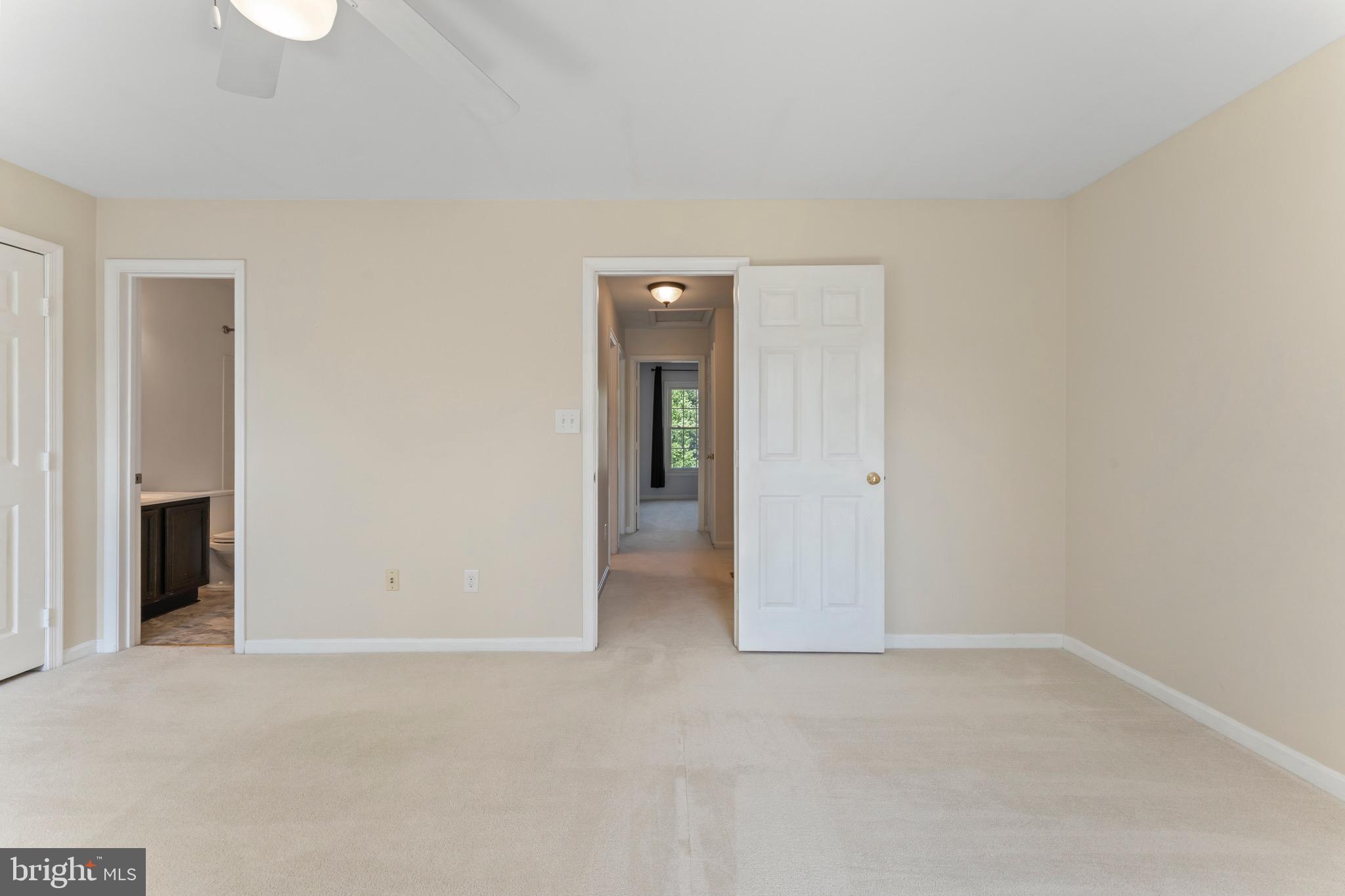 SULLY STATION - Residential Lease