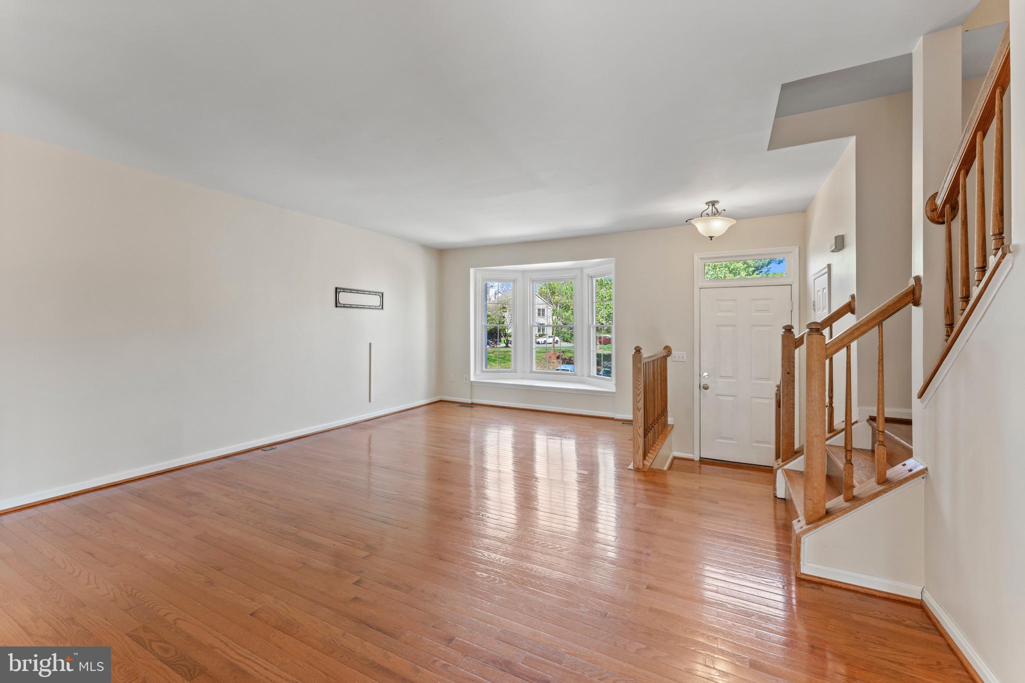 SULLY STATION - Residential Lease