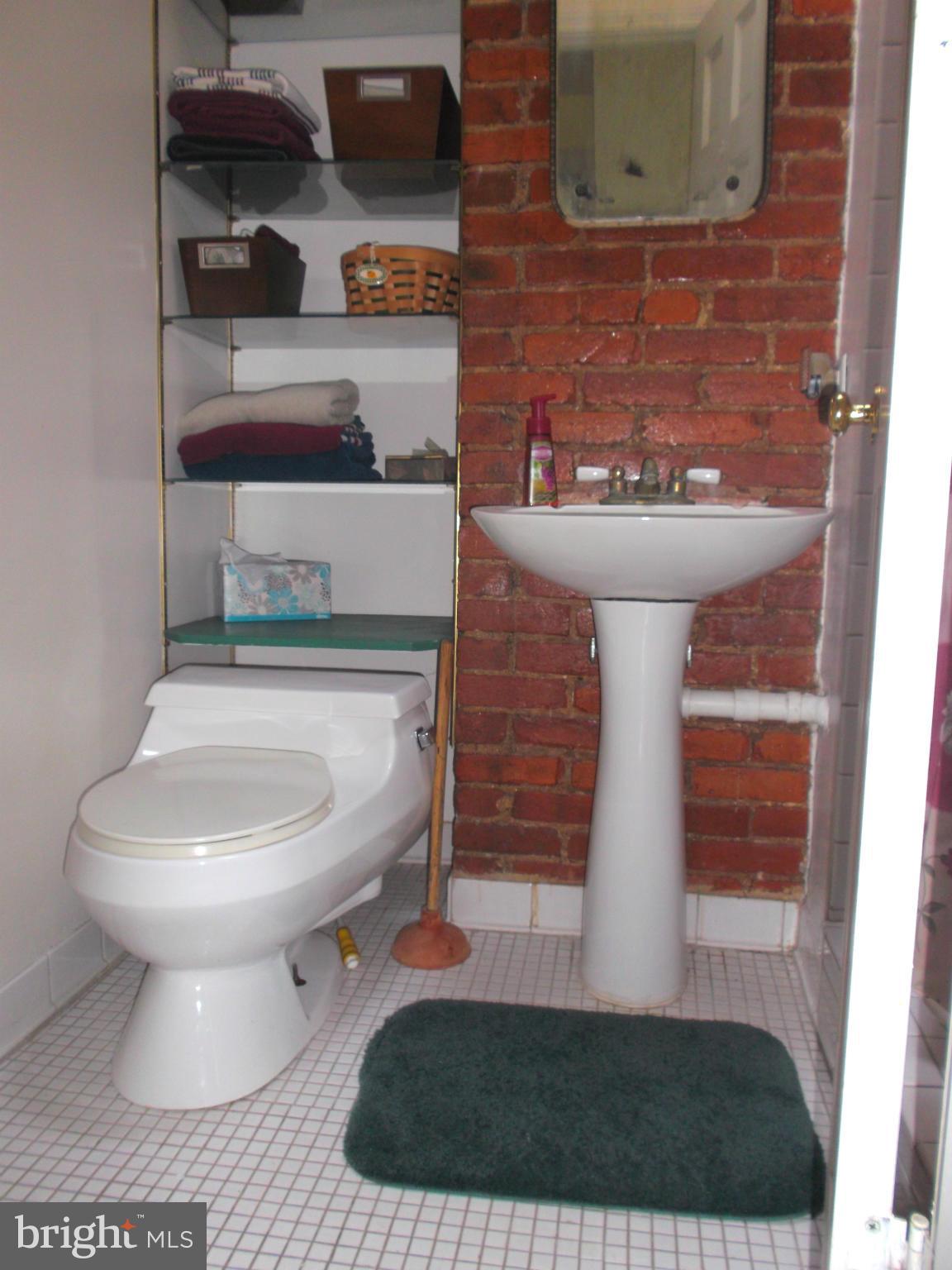 WINES & JOHNSONS 1ST ADD - Residential