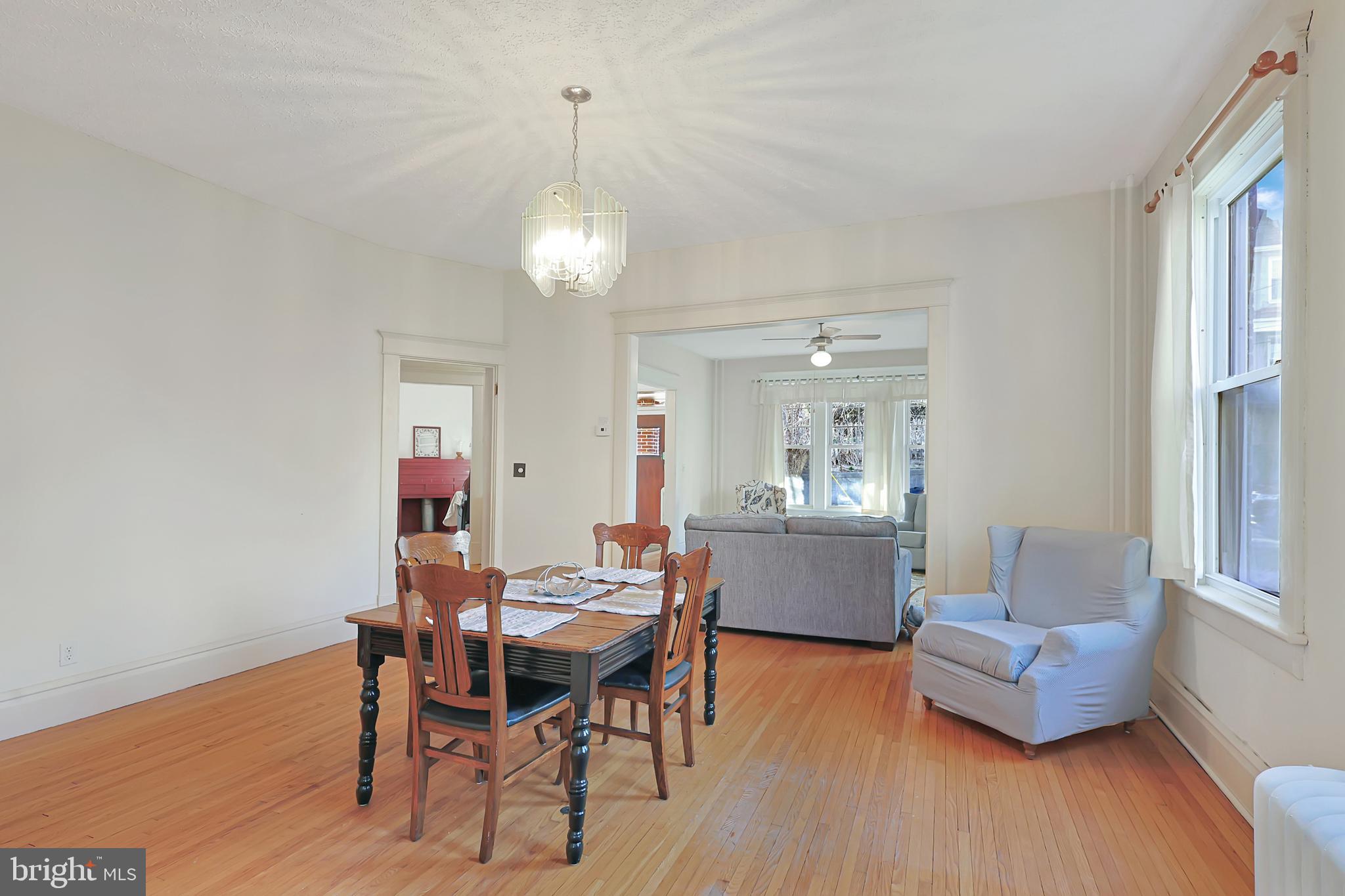 WEST SIDE - Residential