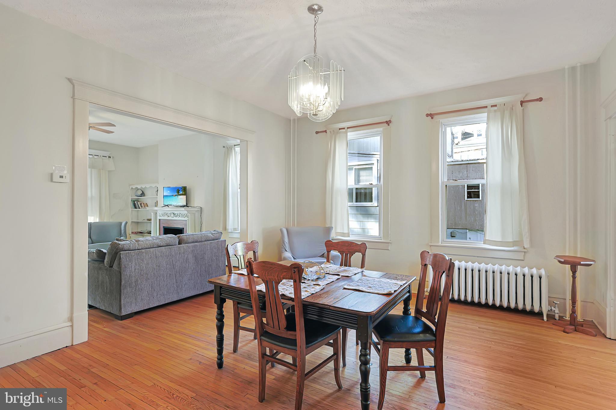 WEST SIDE - Residential