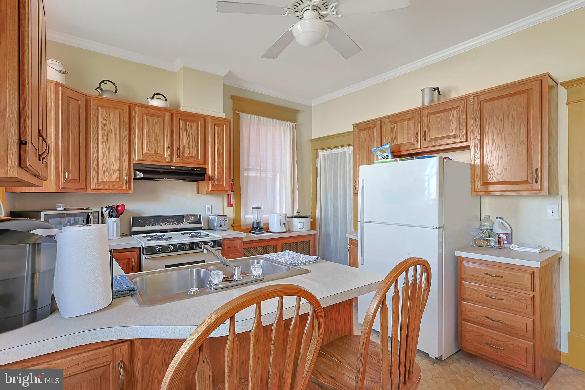 WEST SIDE - Residential