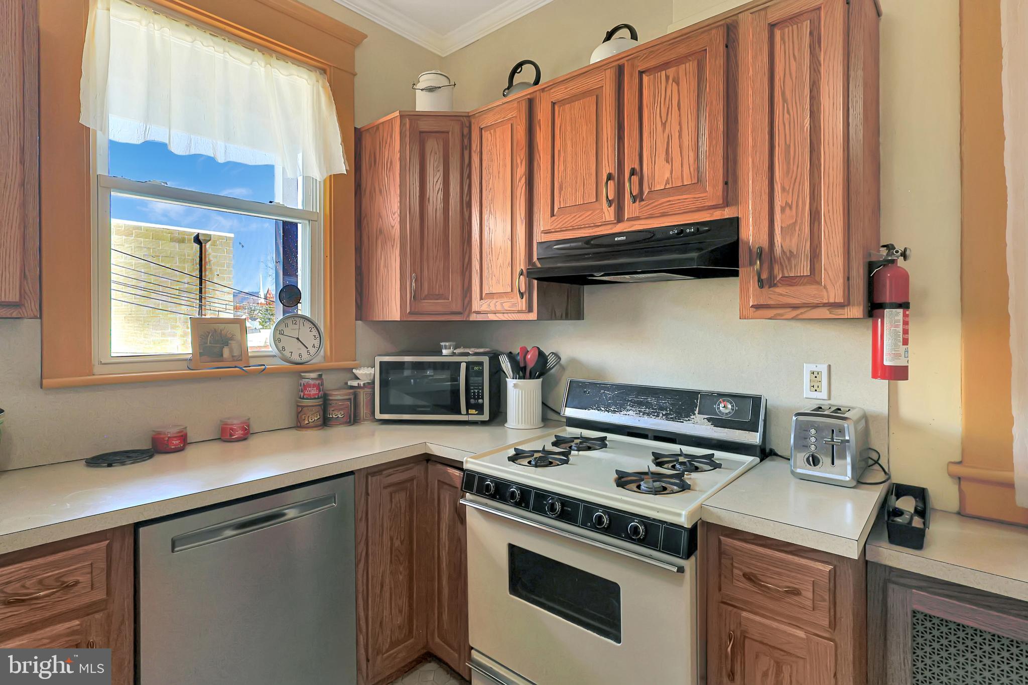 WEST SIDE - Residential