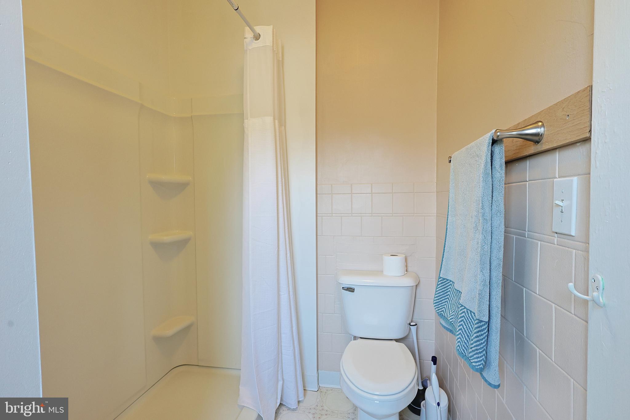 WEST SIDE - Residential