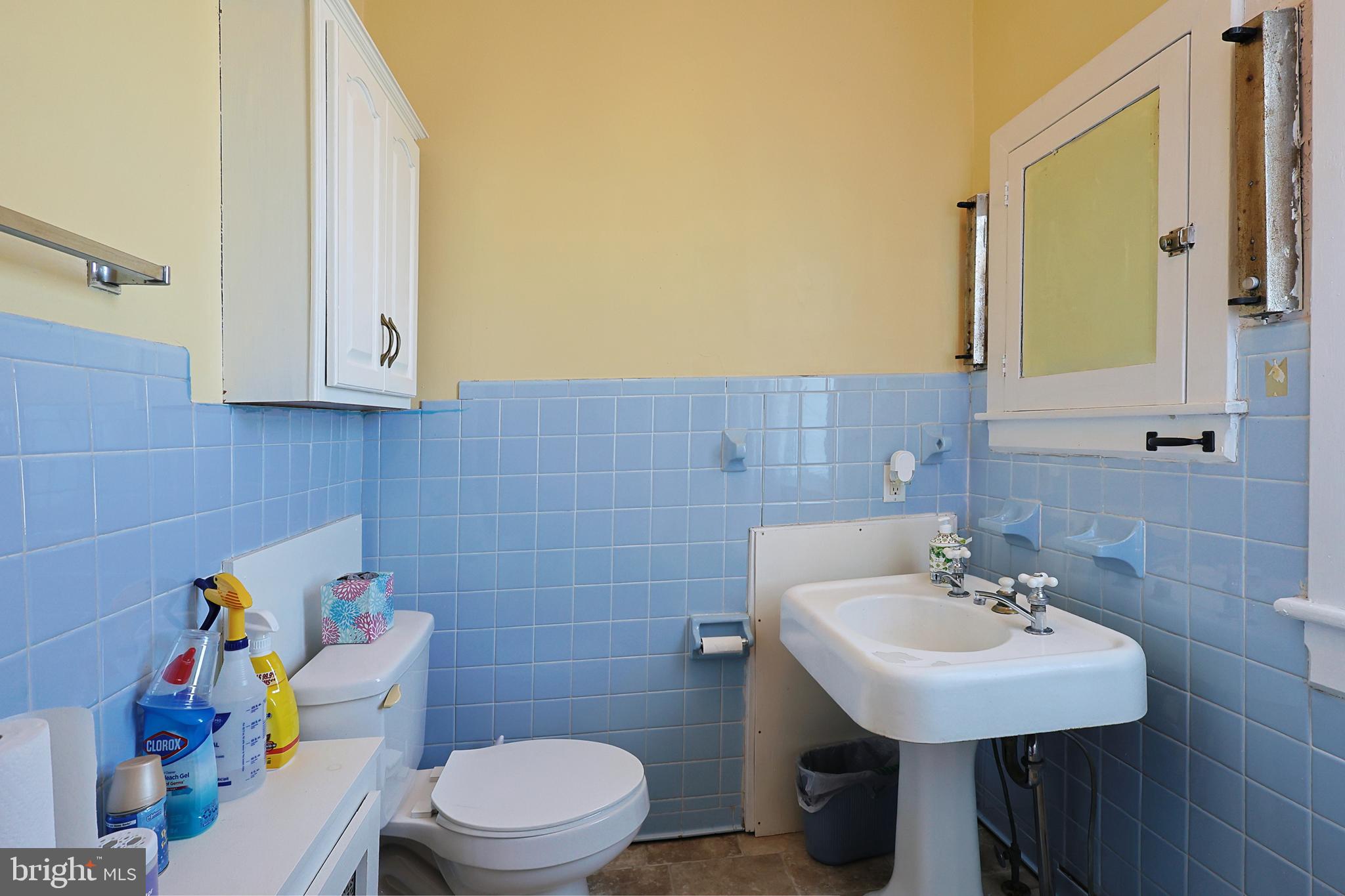 WEST SIDE - Residential