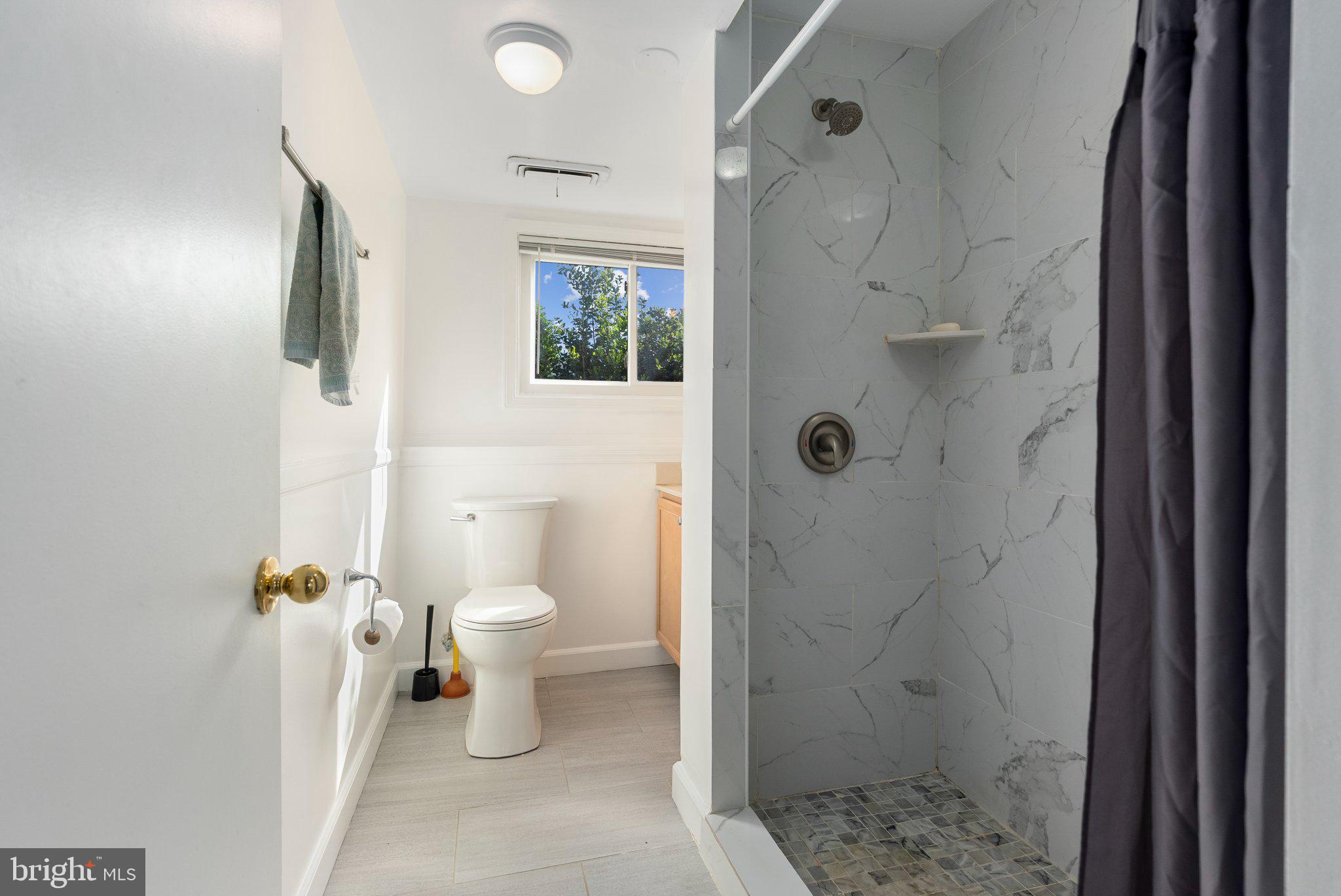 YORK MANOR - Residential