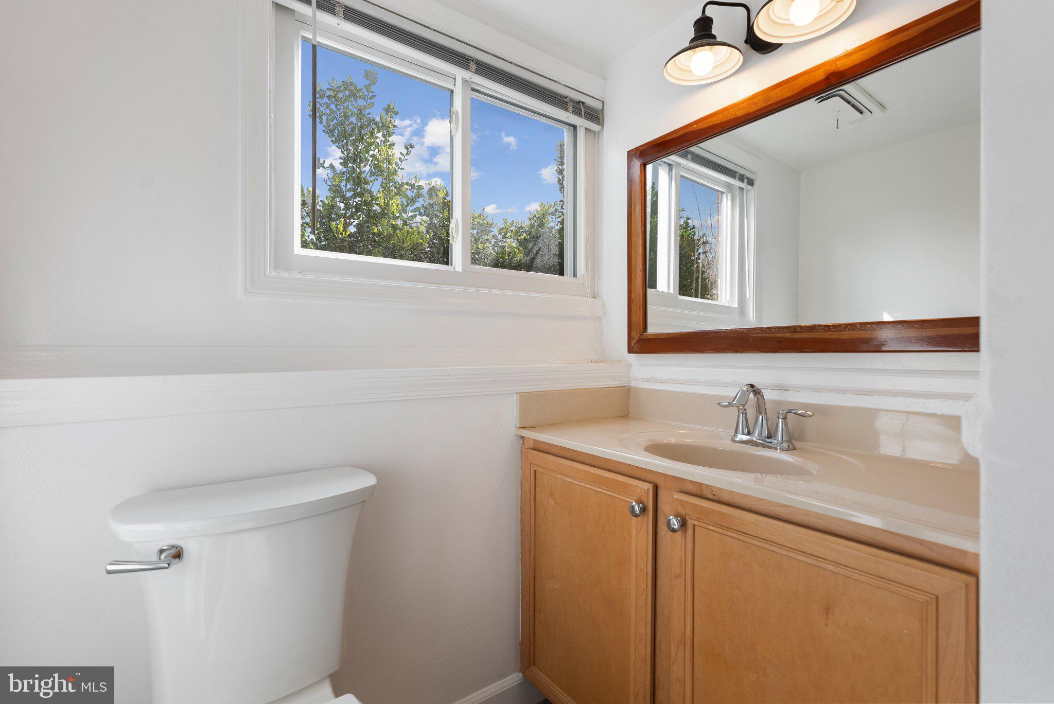 YORK MANOR - Residential