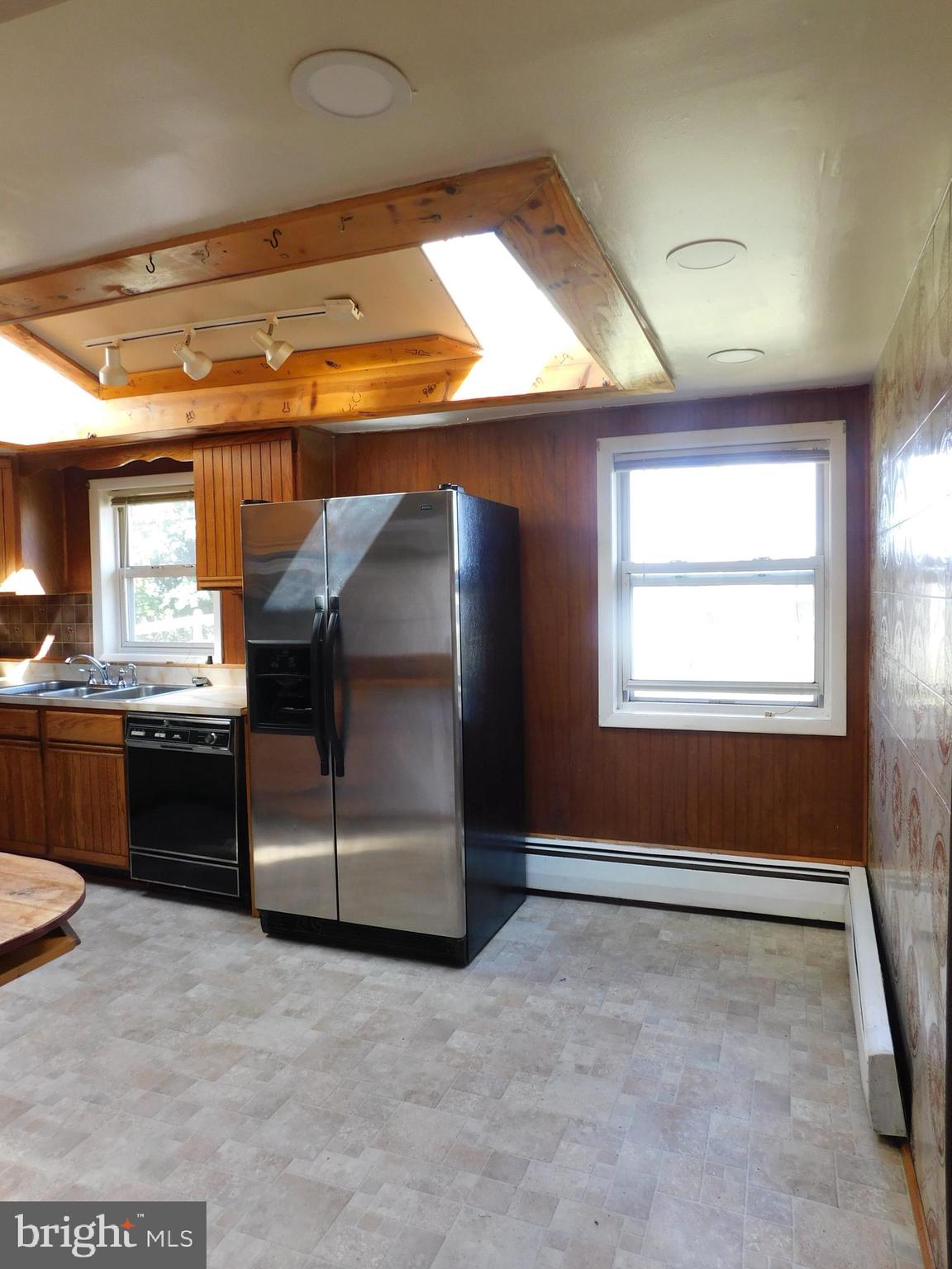 FOREST HILL - Residential