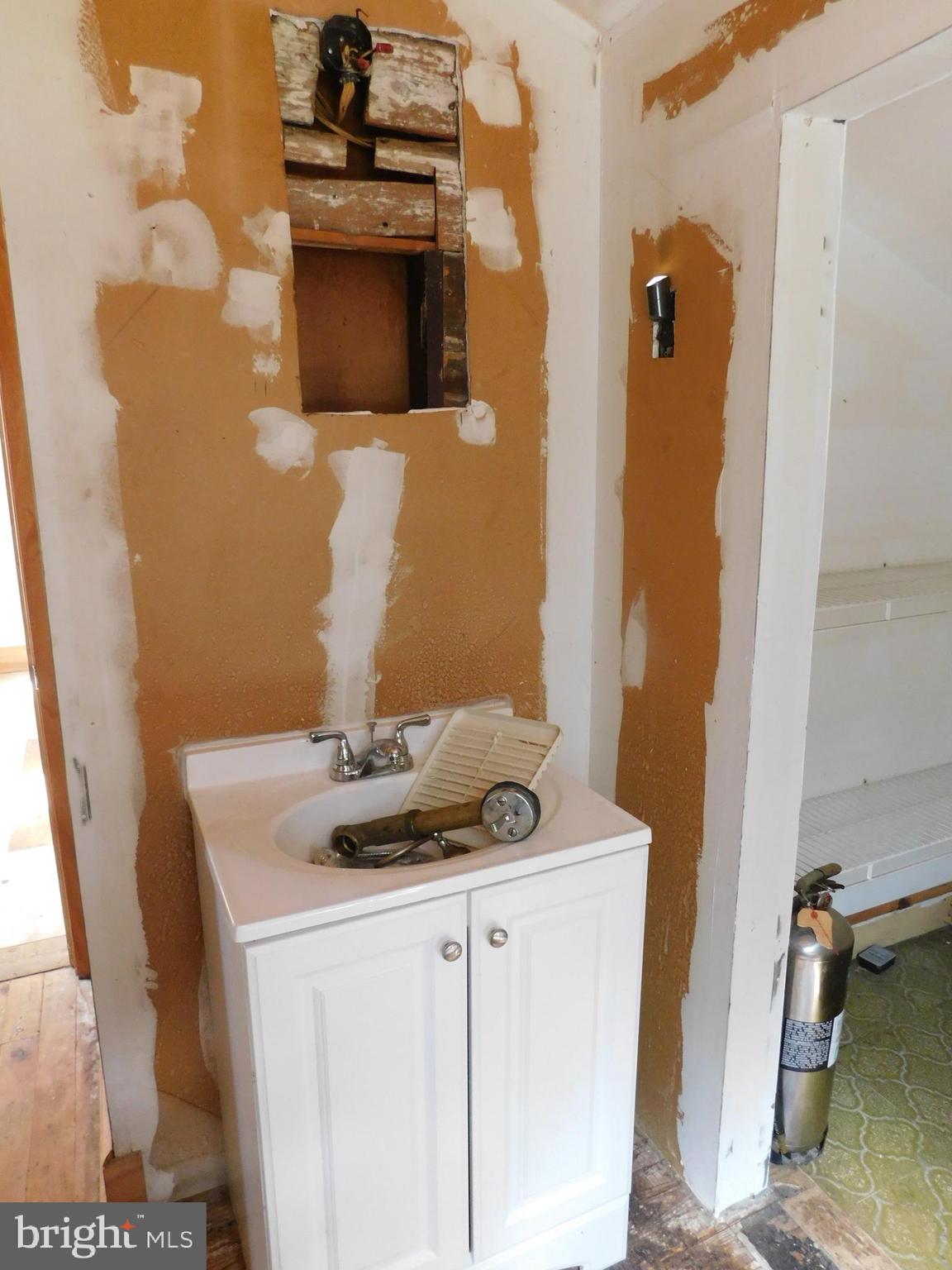 FOREST HILL - Residential