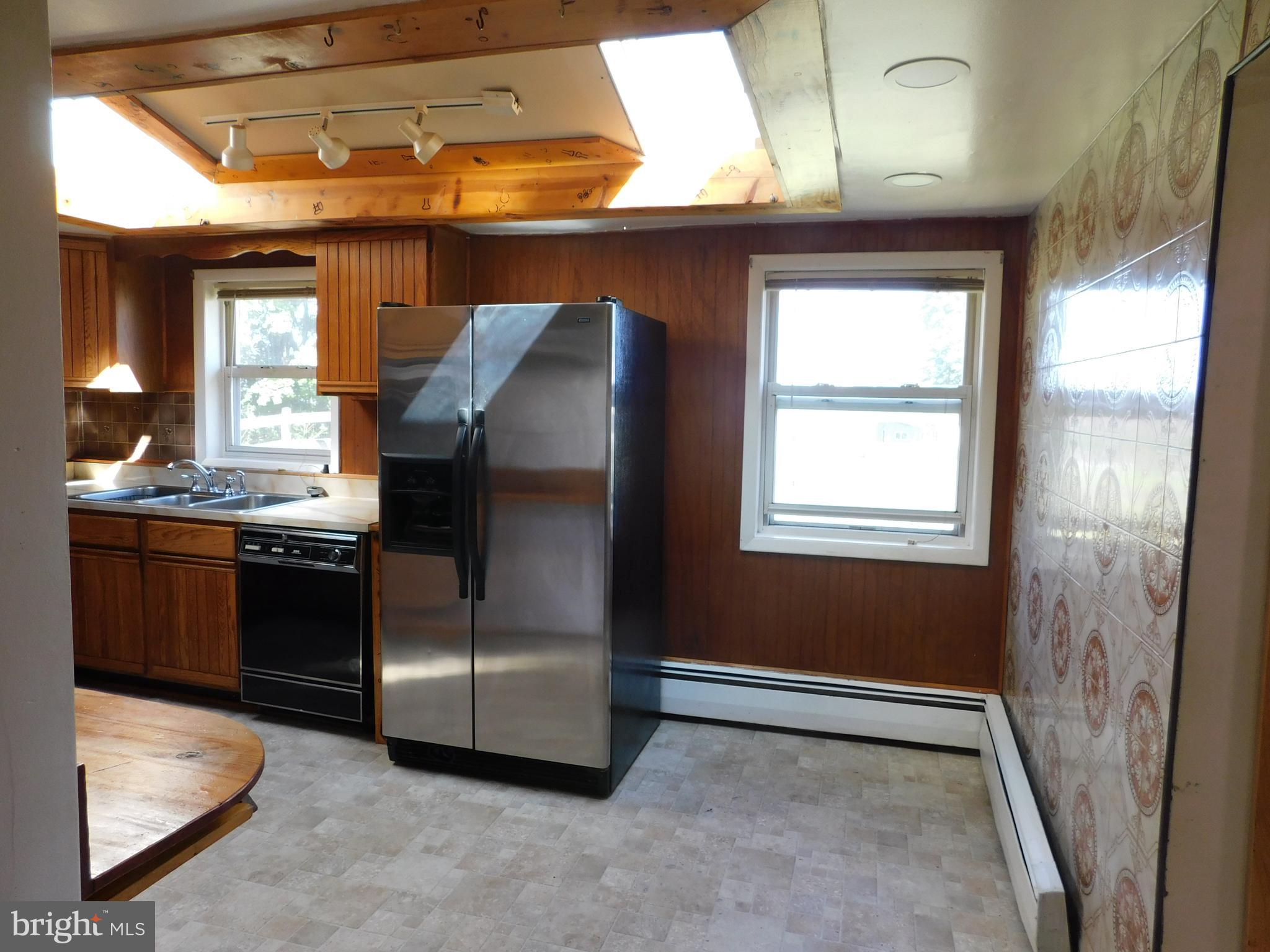 FOREST HILL - Residential