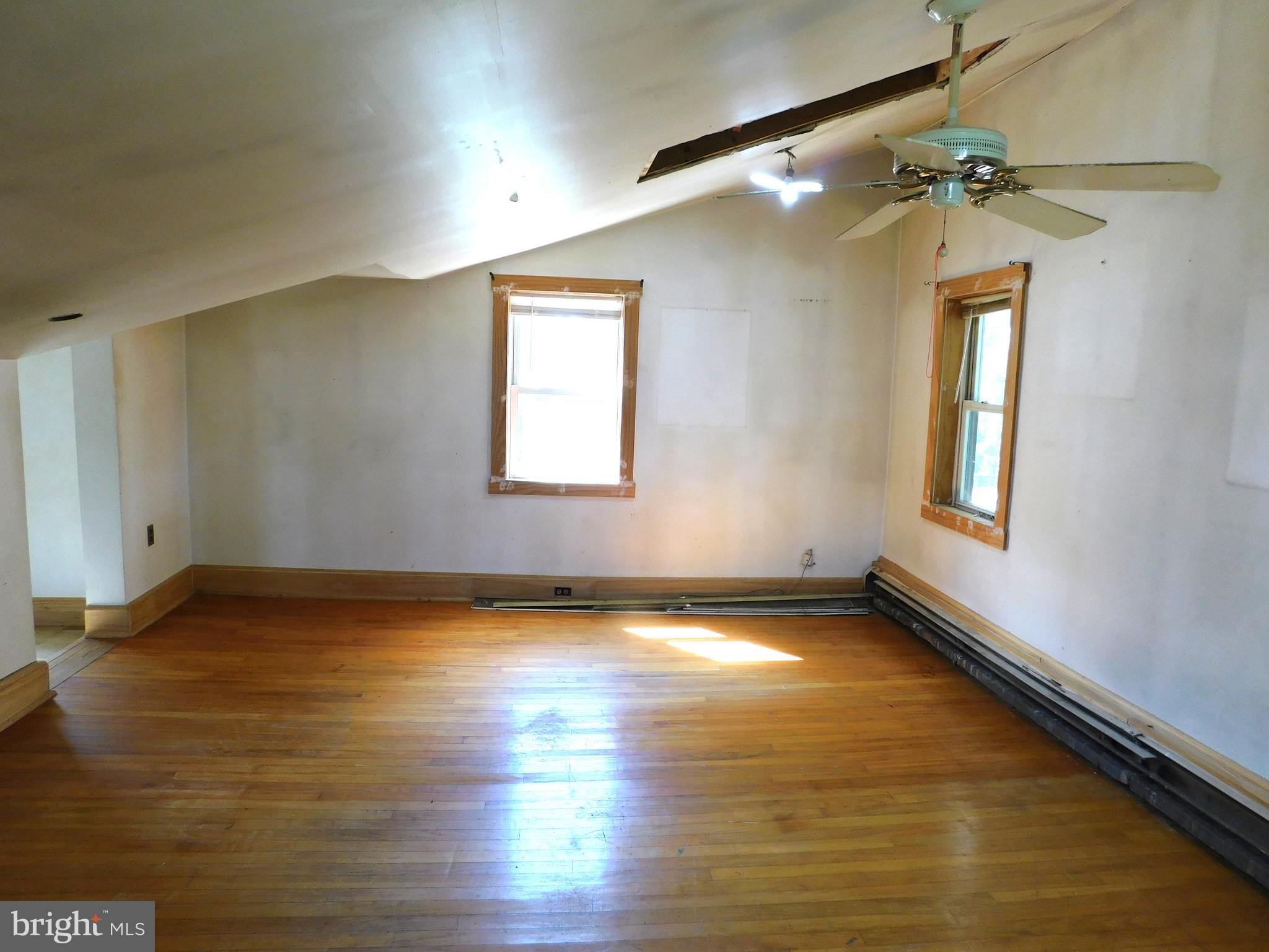 FOREST HILL - Residential