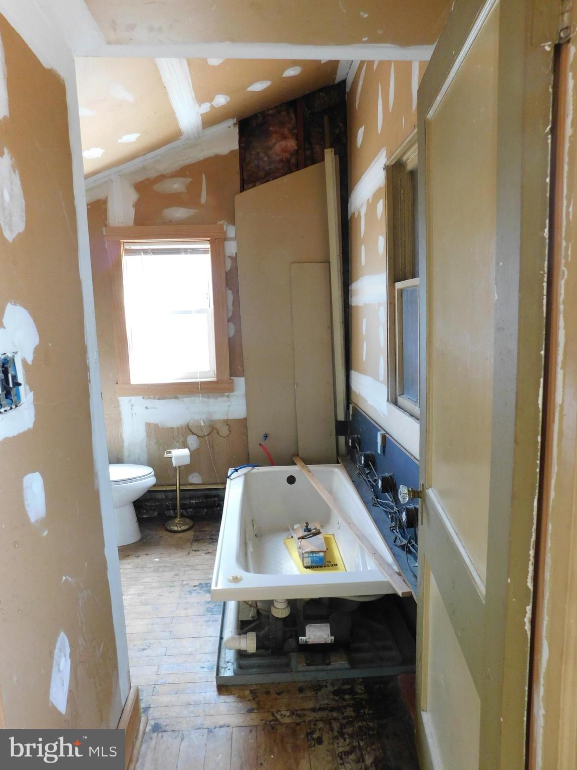 FOREST HILL - Residential