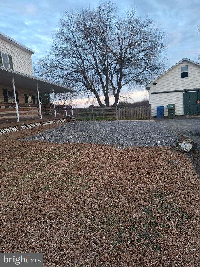 FOREST HILL - Residential