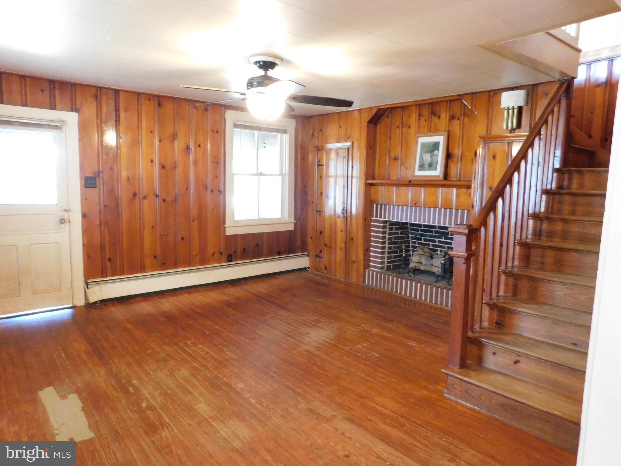 FOREST HILL - Residential