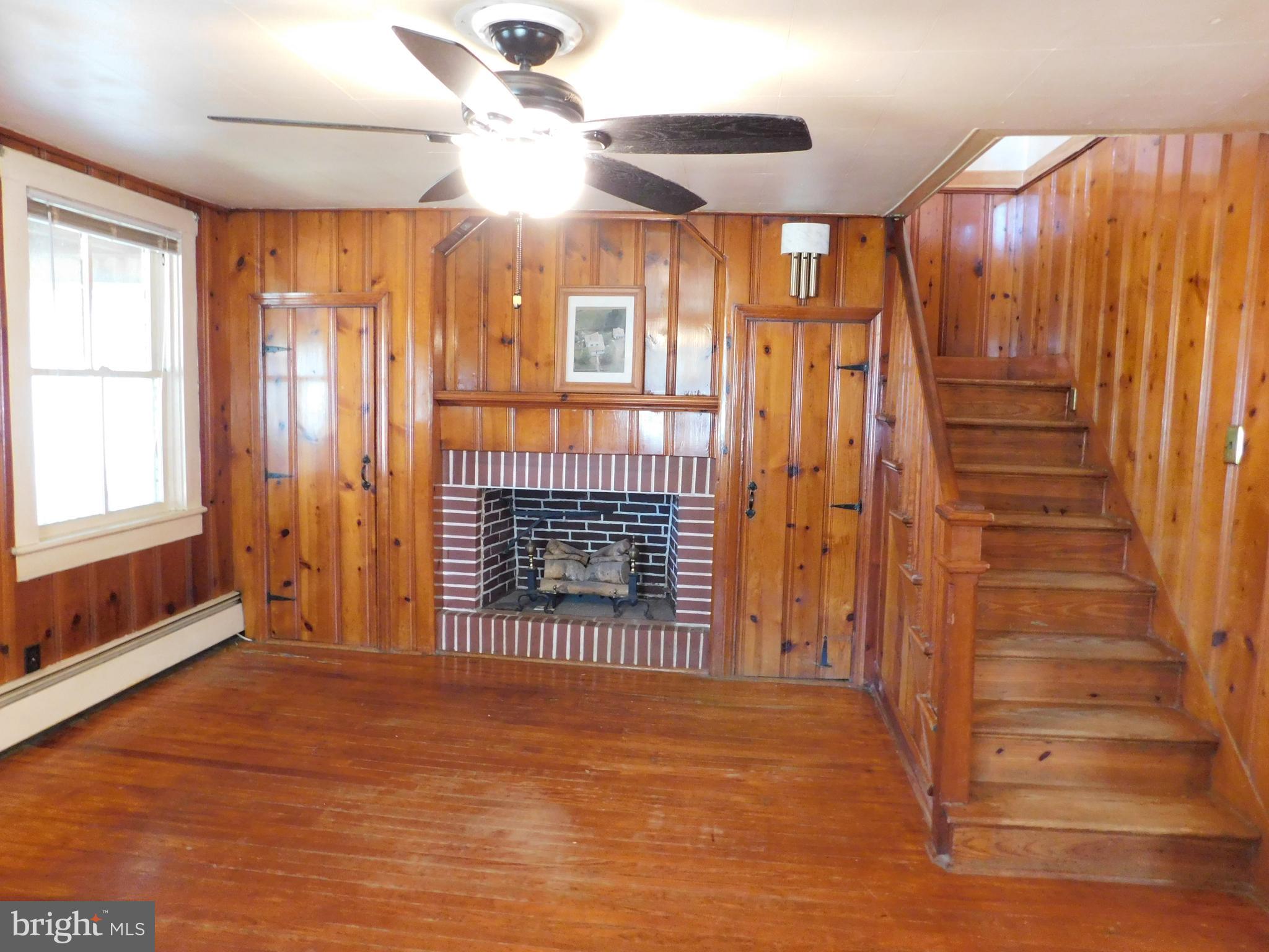 FOREST HILL - Residential