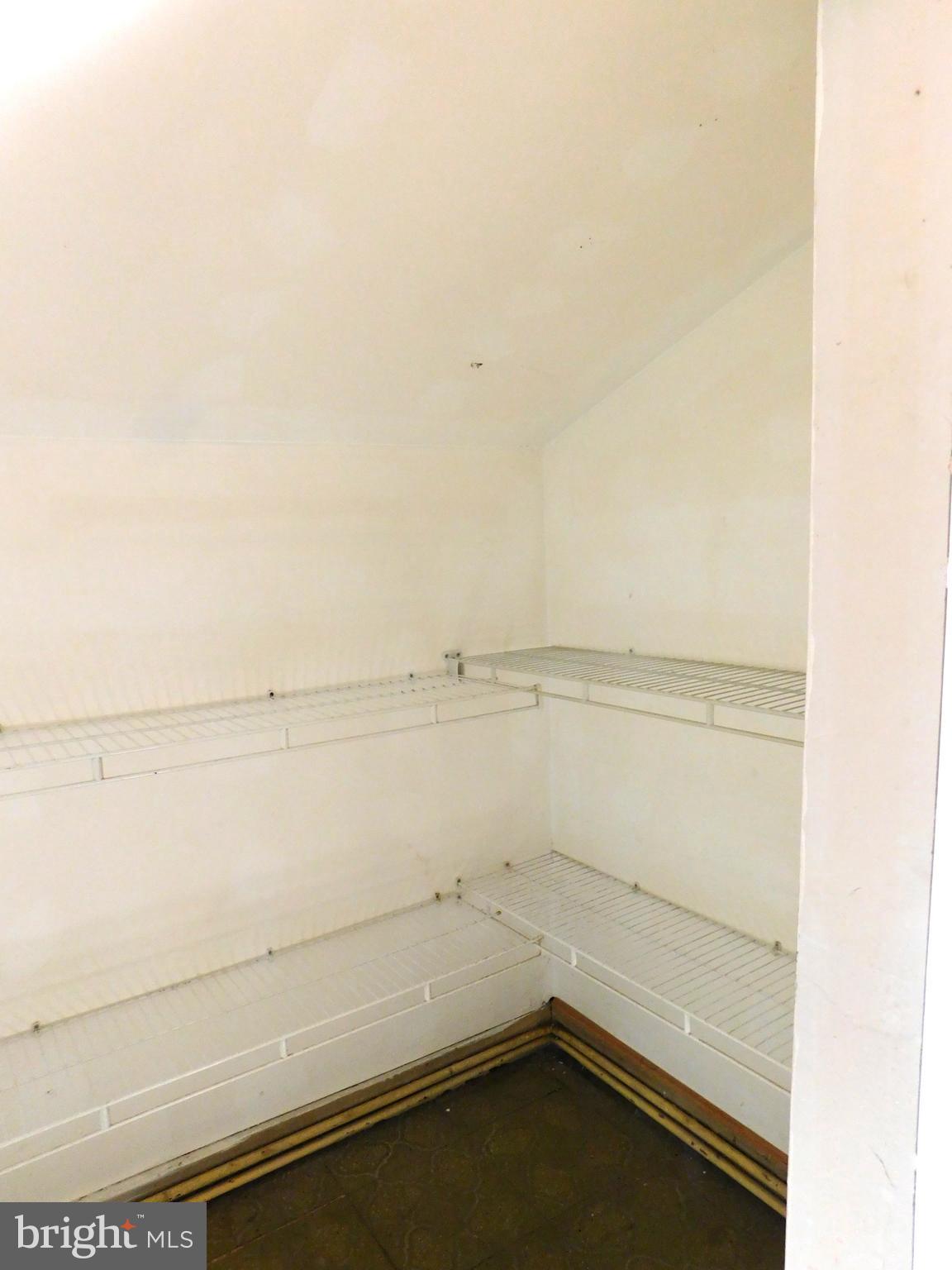 FOREST HILL - Residential