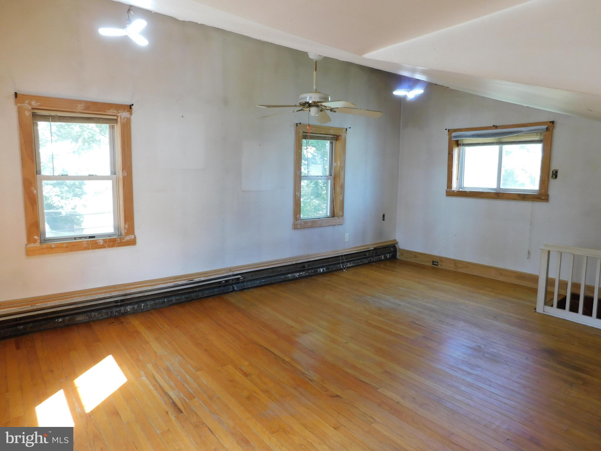 FOREST HILL - Residential