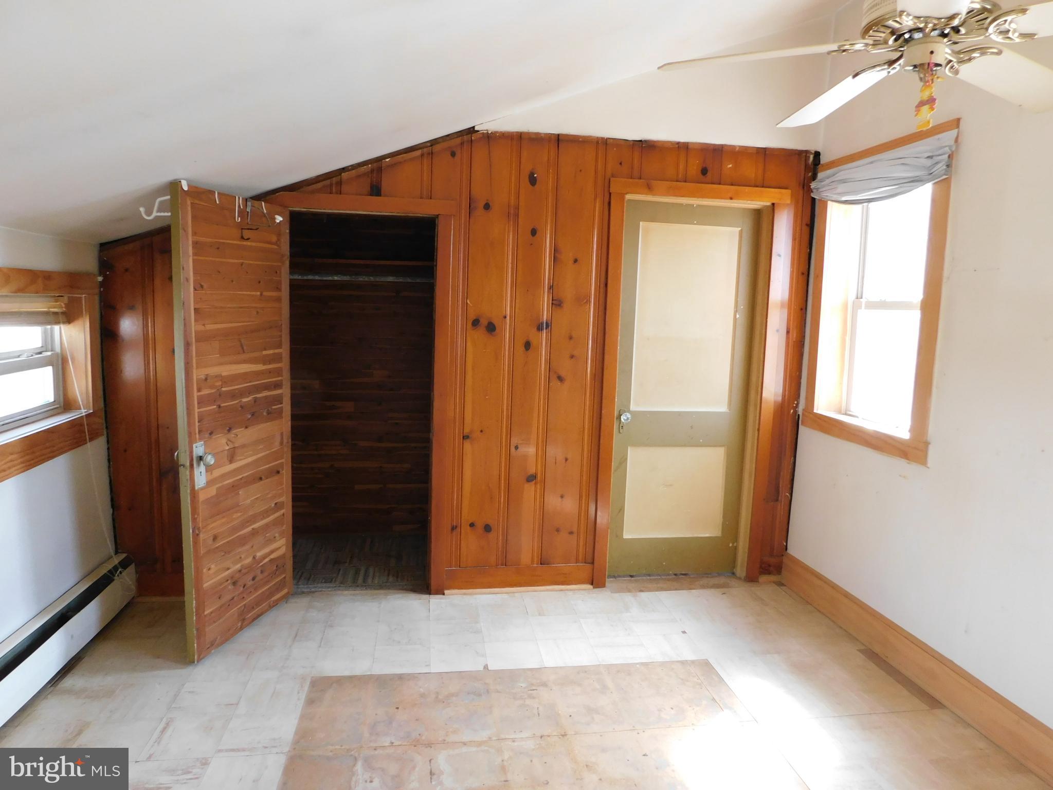 FOREST HILL - Residential