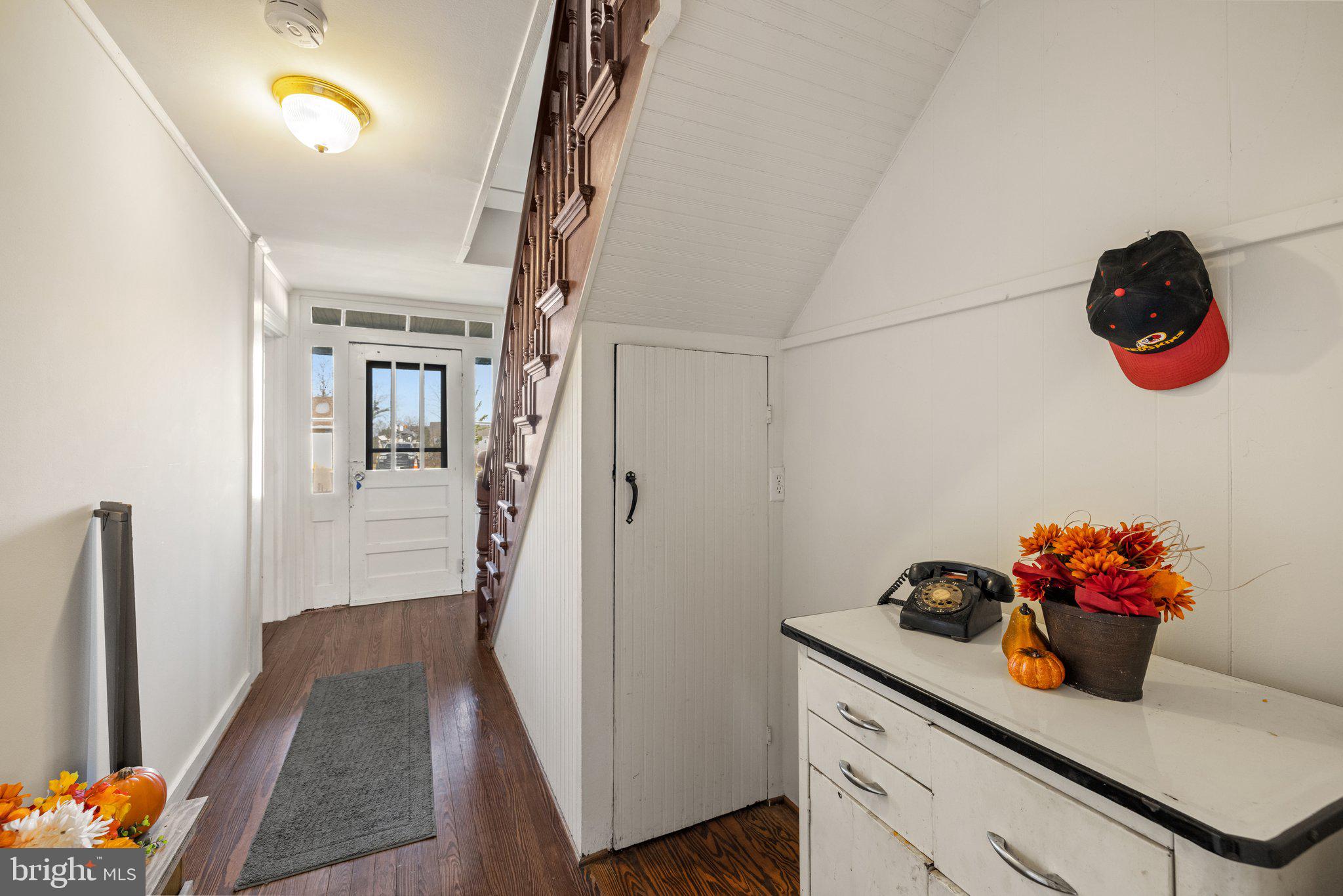 MARSHALL, VA - Commercial Sale