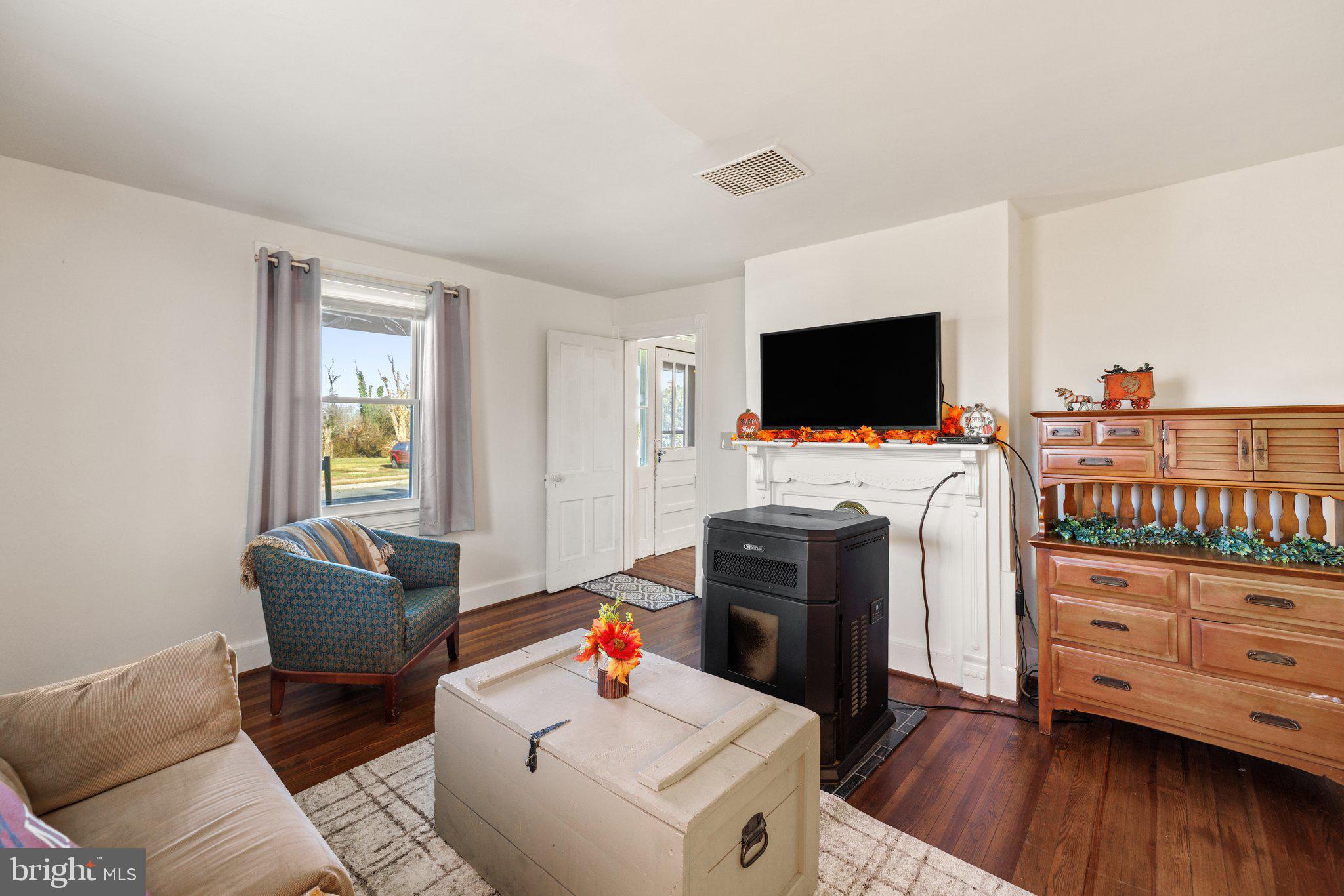 MARSHALL, VA - Commercial Sale