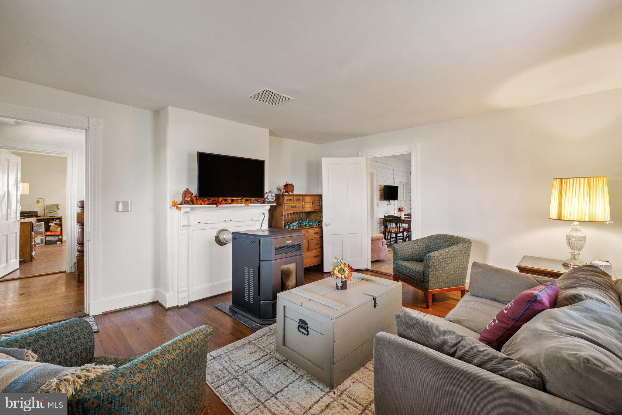 MARSHALL, VA - Commercial Sale