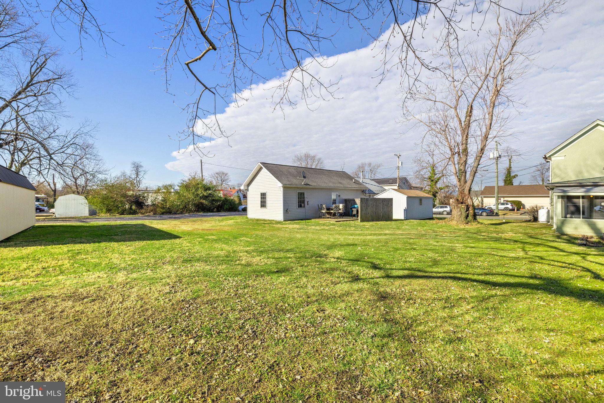 MARSHALL, VA - Commercial Sale