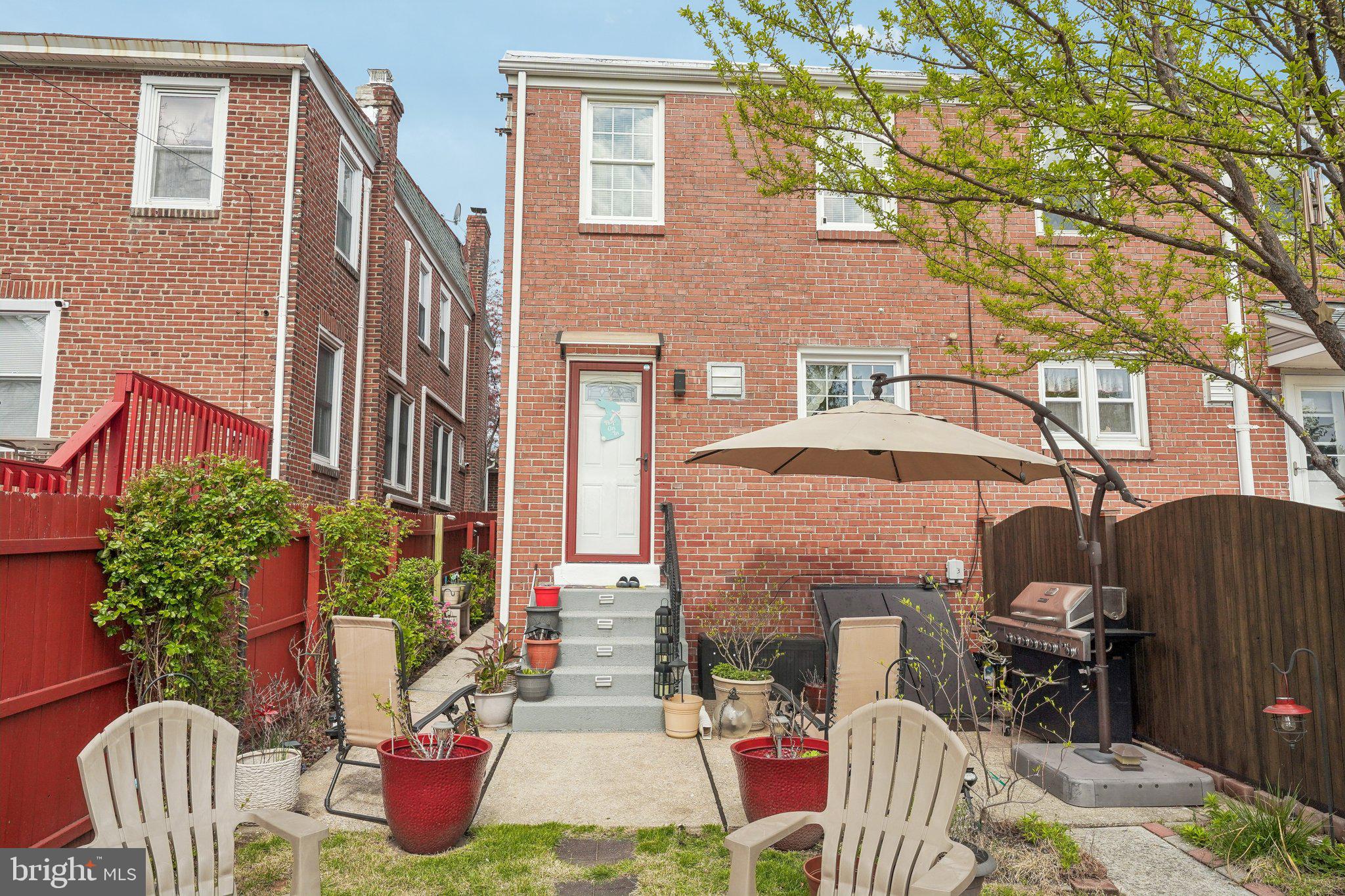 NORRISTOWN - Residential