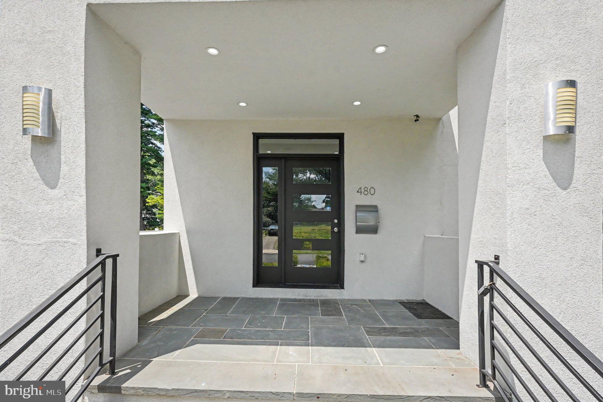 480 EVERGREEN AVENUE