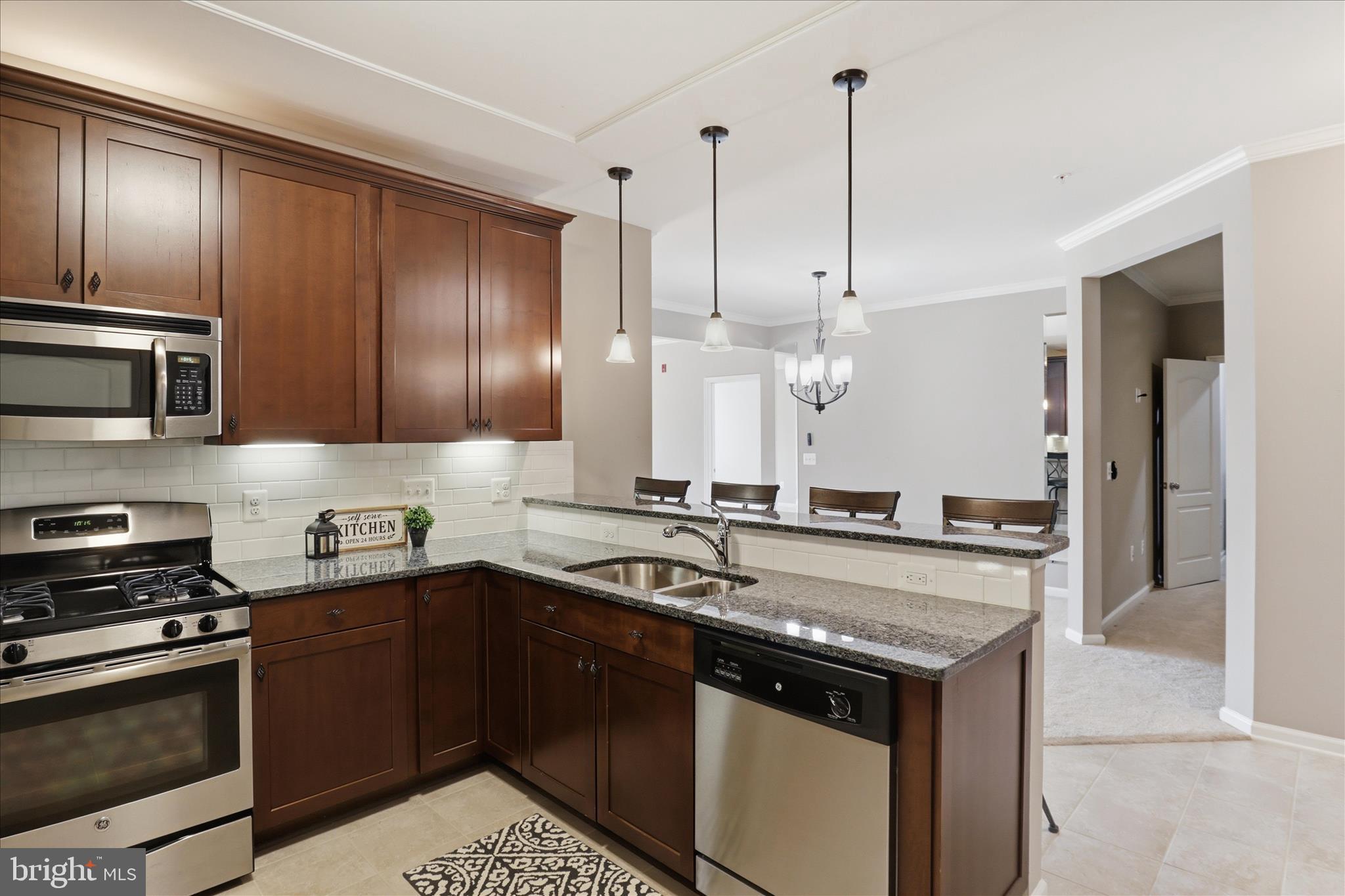 CENTRE PARK AT STONE RIDGE - Residential