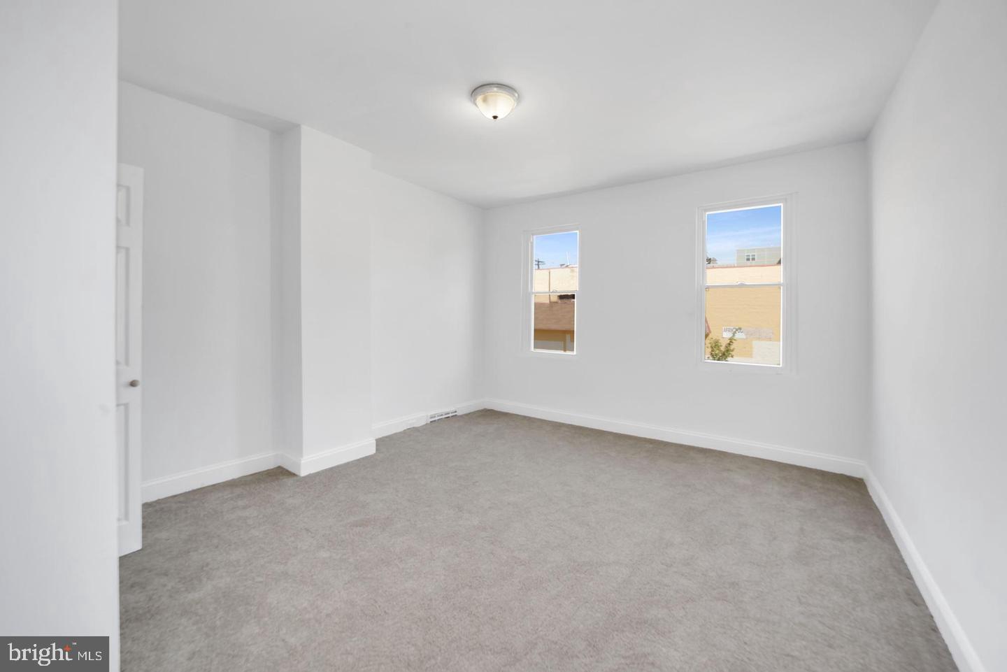 BROADWAY EAST - Residential Lease