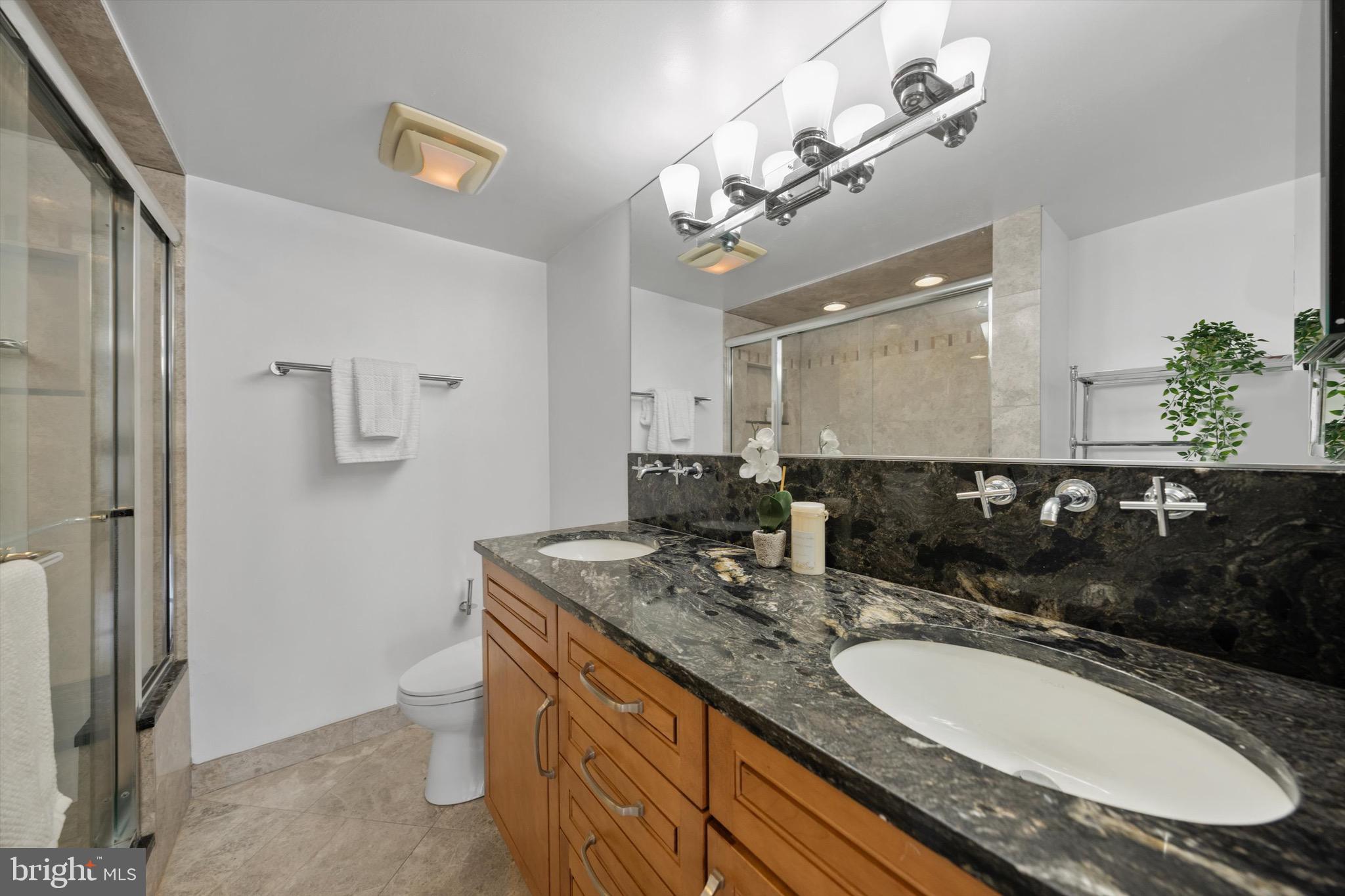 DOWNTOWN BETHESDA - Residential