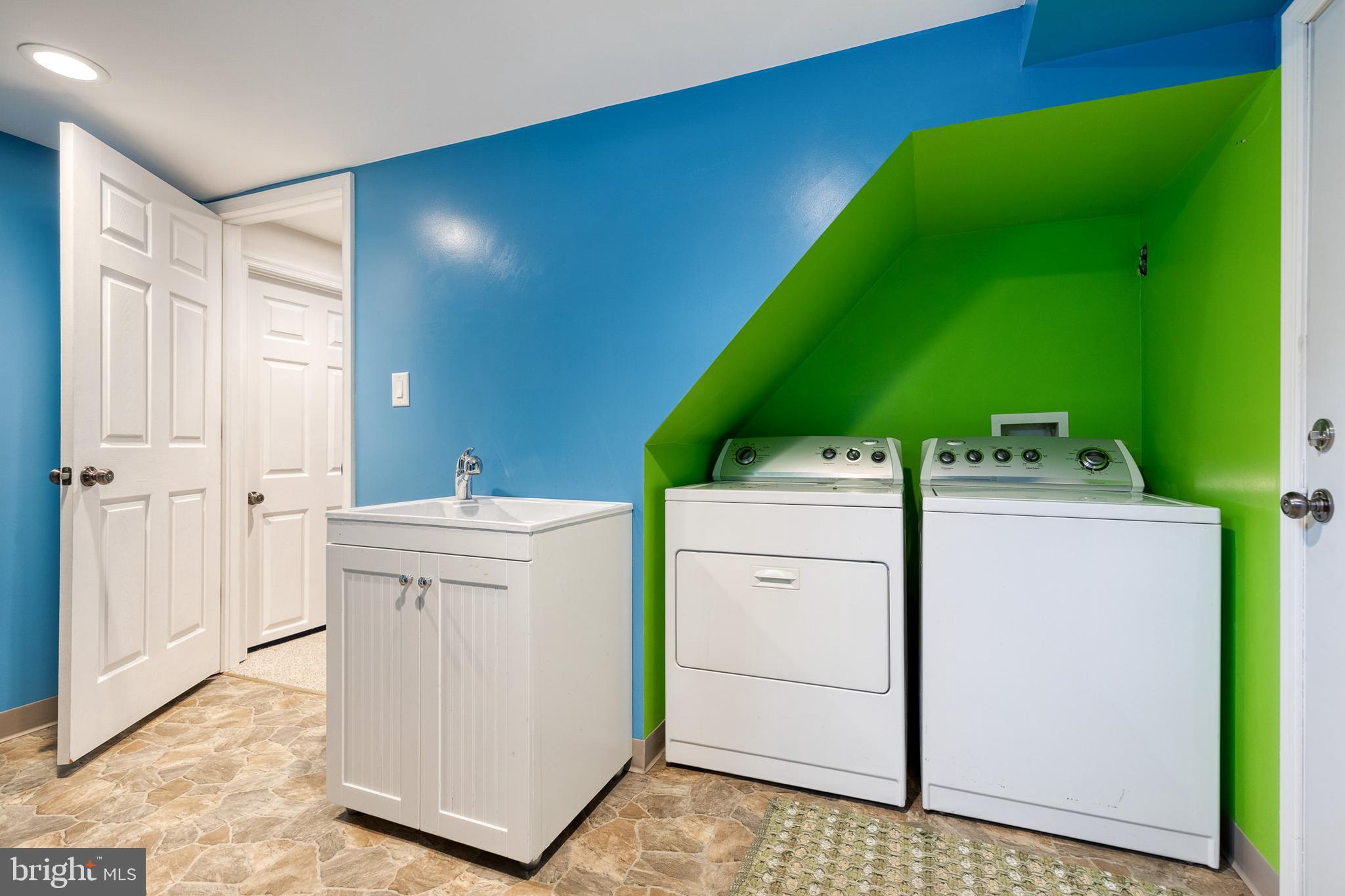 LINTHICUM HEIGHTS - Residential