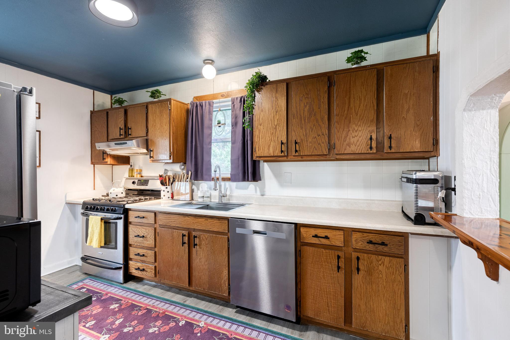 LINTHICUM HEIGHTS - Residential