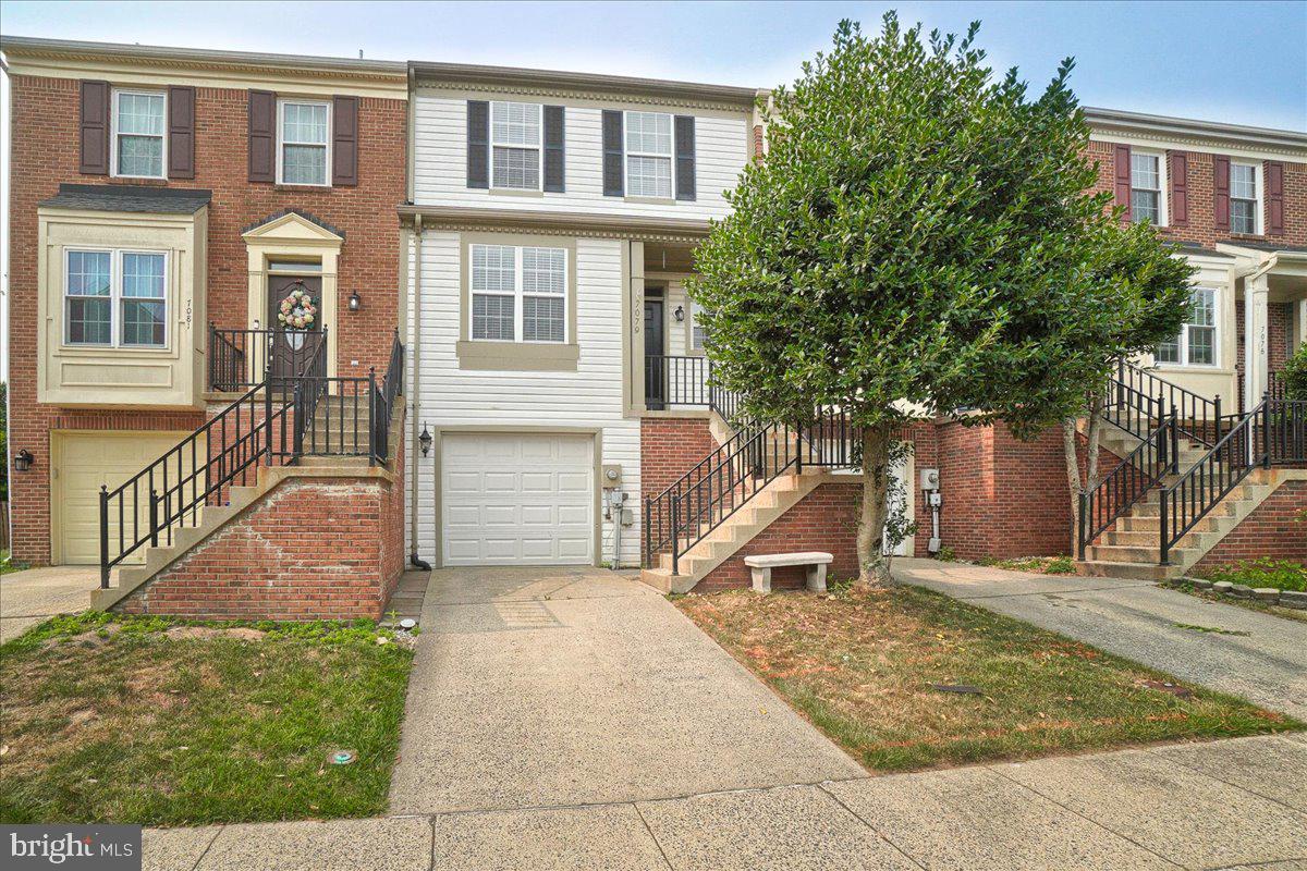 FOXCROFT - Residential