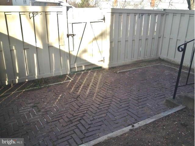 FAIRLINGTON TOWNE - Residential