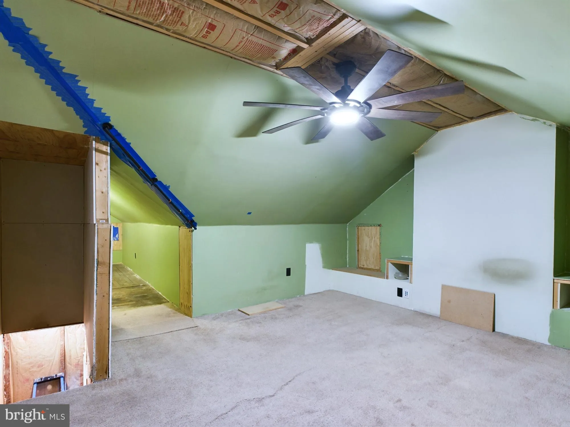 York, Pennsylvania 17404, United States, 3 Bedrooms Bedrooms, ,1 BathroomBathrooms,Residential,Pending,6412