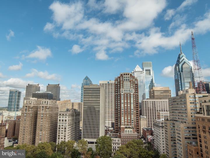 RITTENHOUSE SQUARE - Residential