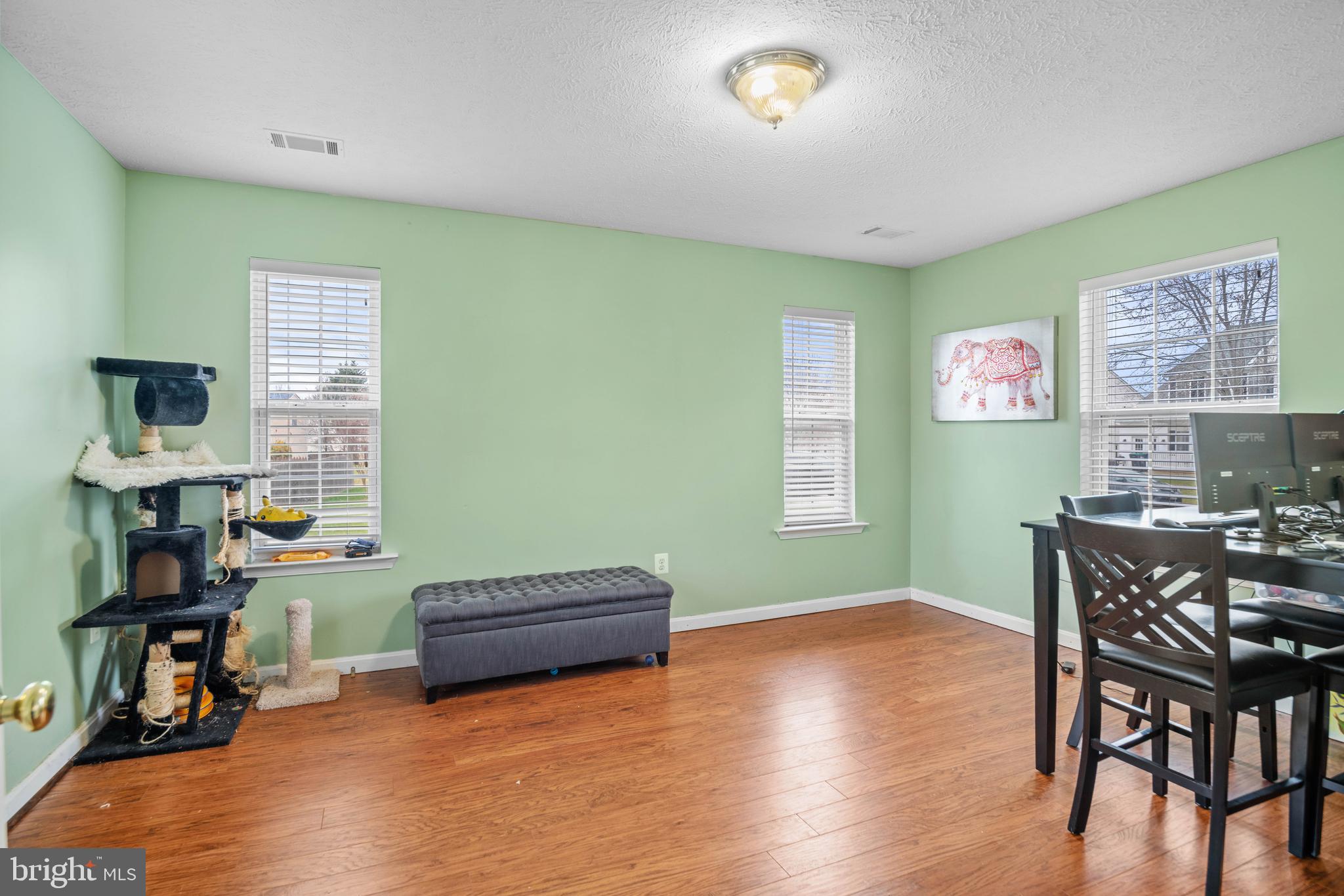 ROLLING MEADOWS SUB - Residential