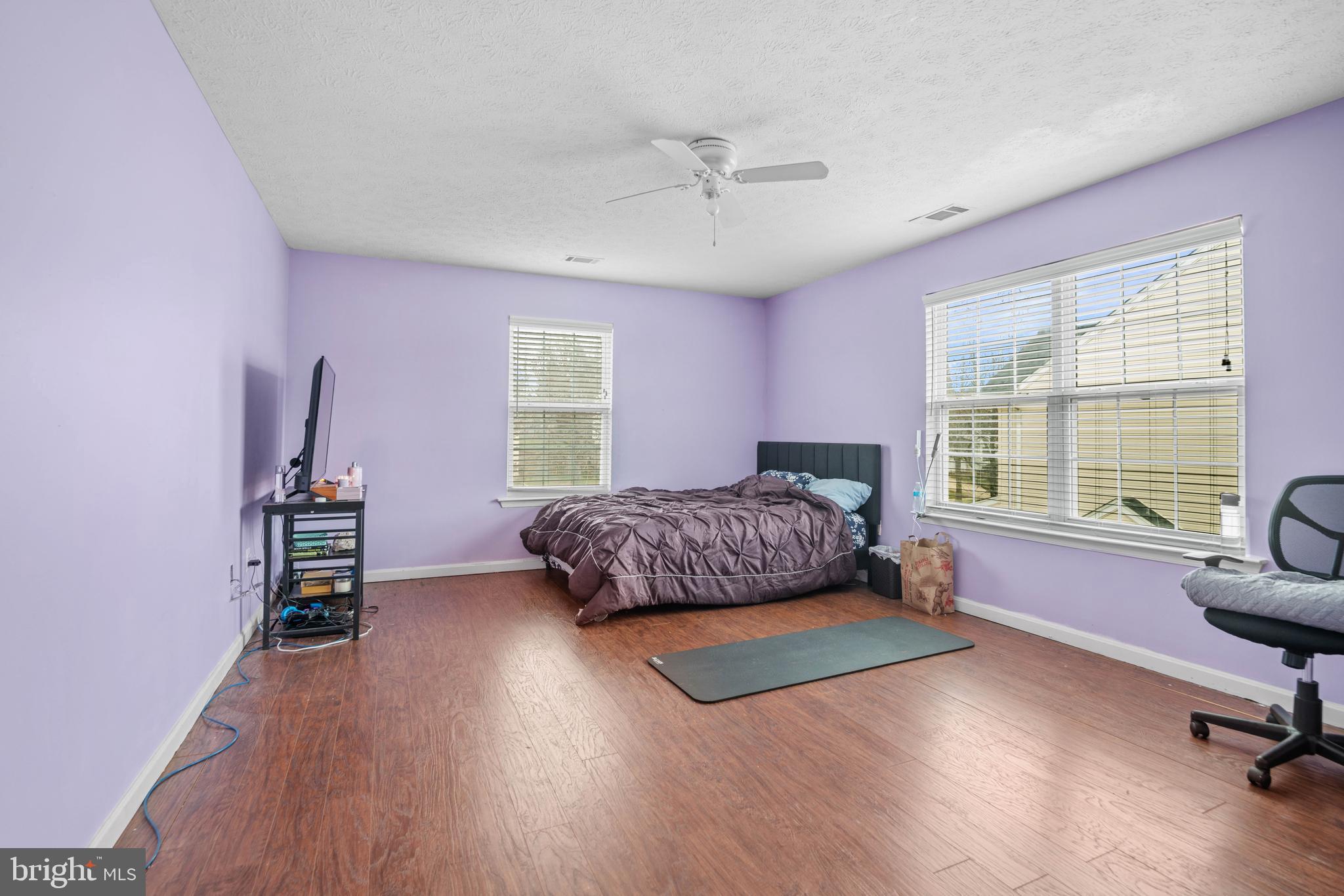 ROLLING MEADOWS SUB - Residential