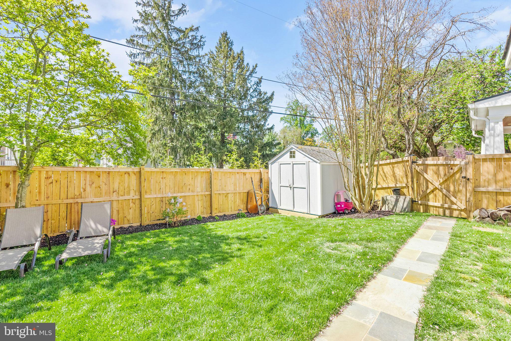 NORTH BETHESDA - Residential