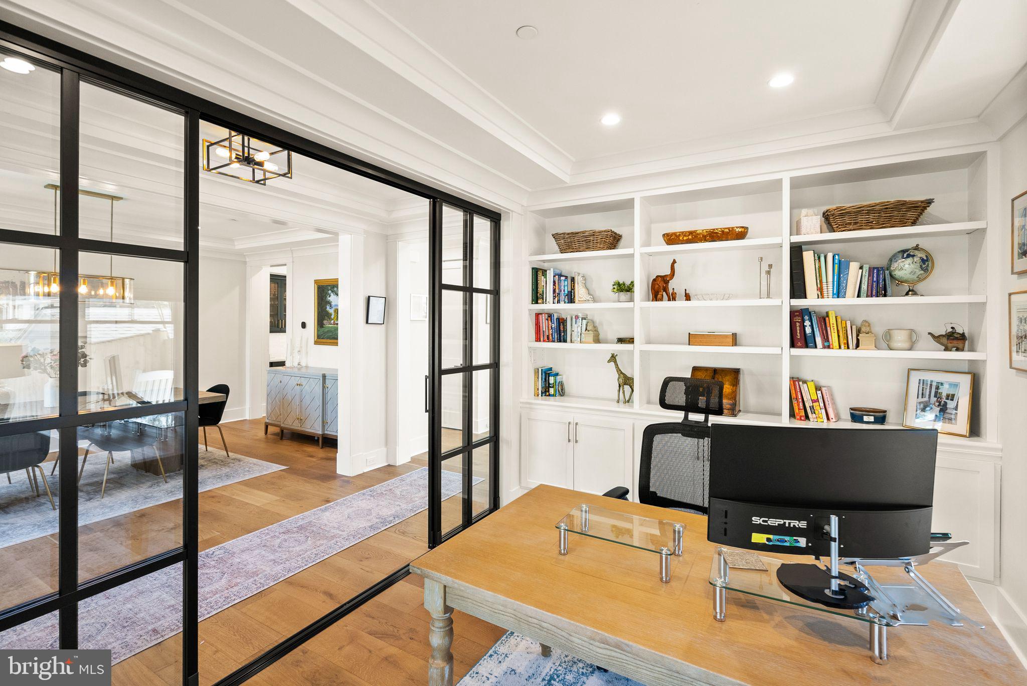 NORTH BETHESDA - Residential