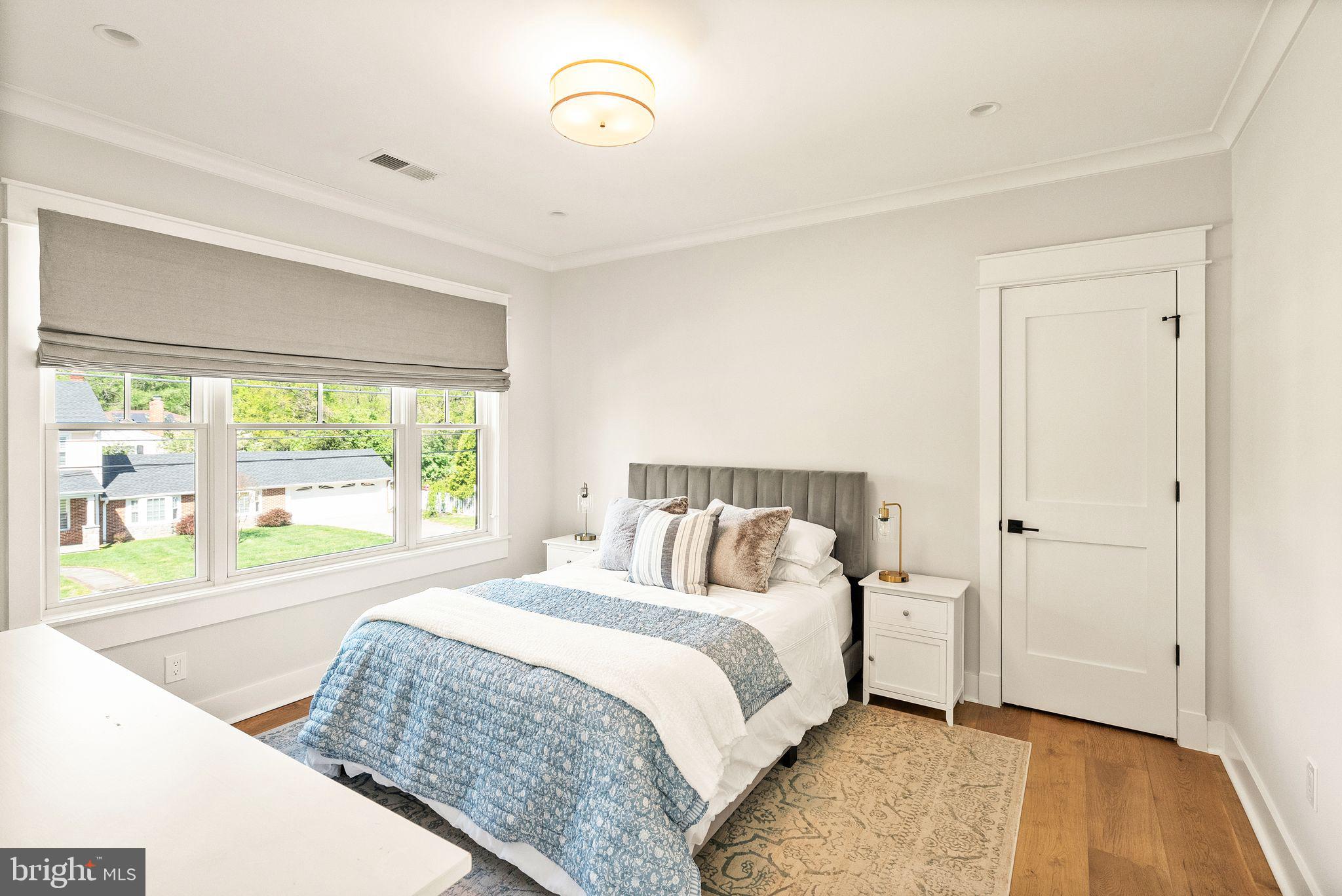 NORTH BETHESDA - Residential